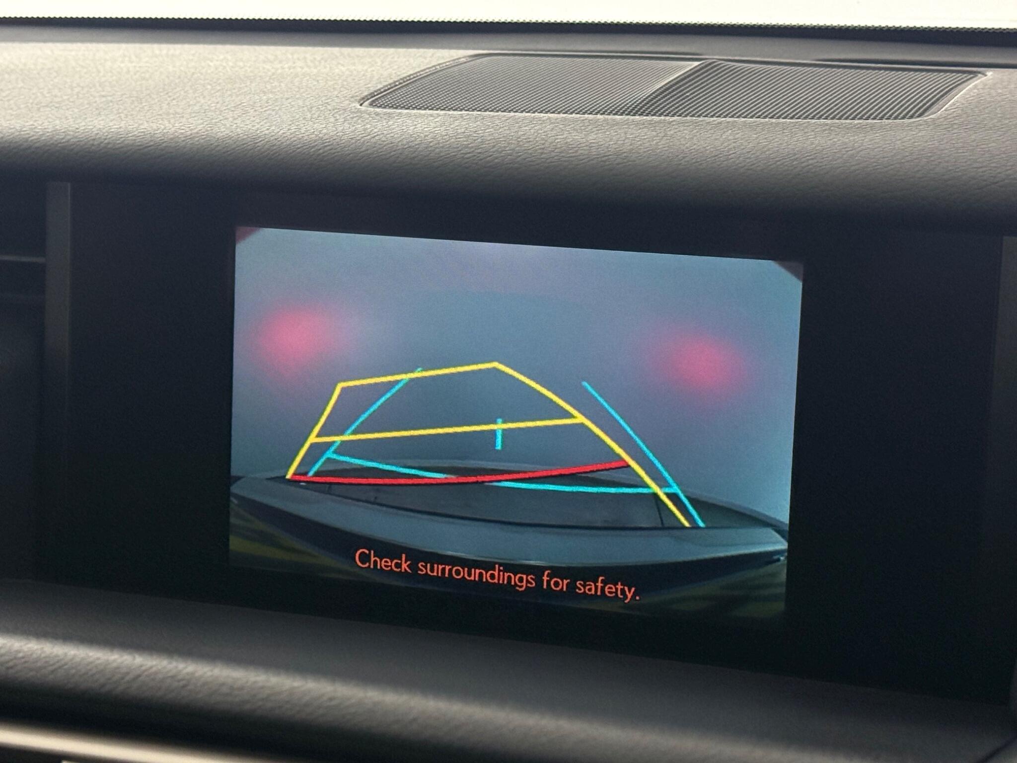 Lexus Is view 24