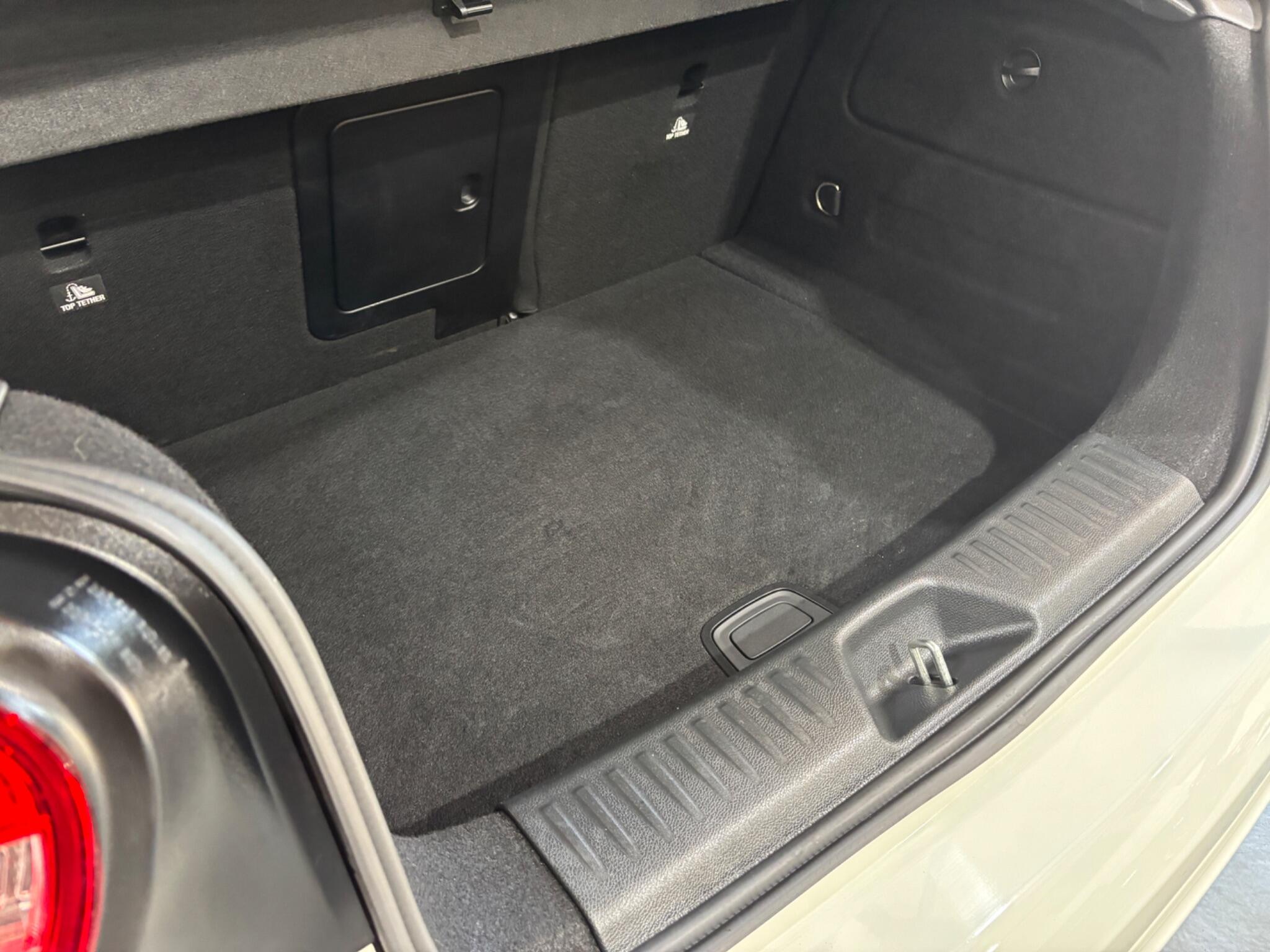 Mercedes-Benz A Class view 57