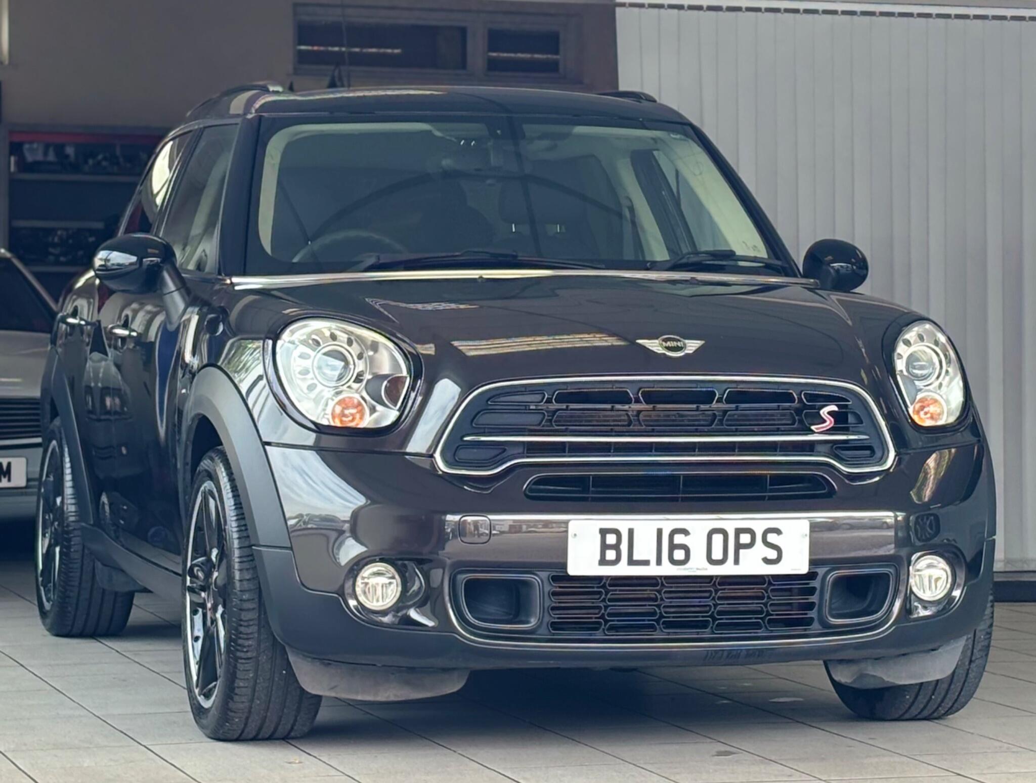 Mini Countryman view 5