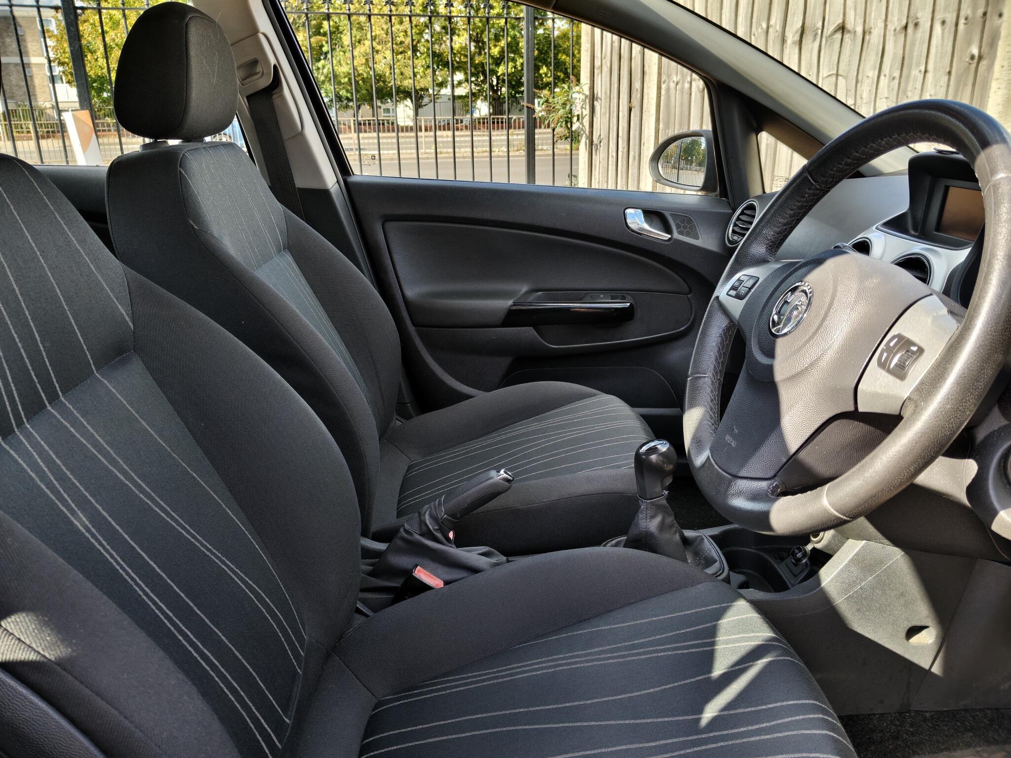 Vauxhall Corsa view 12