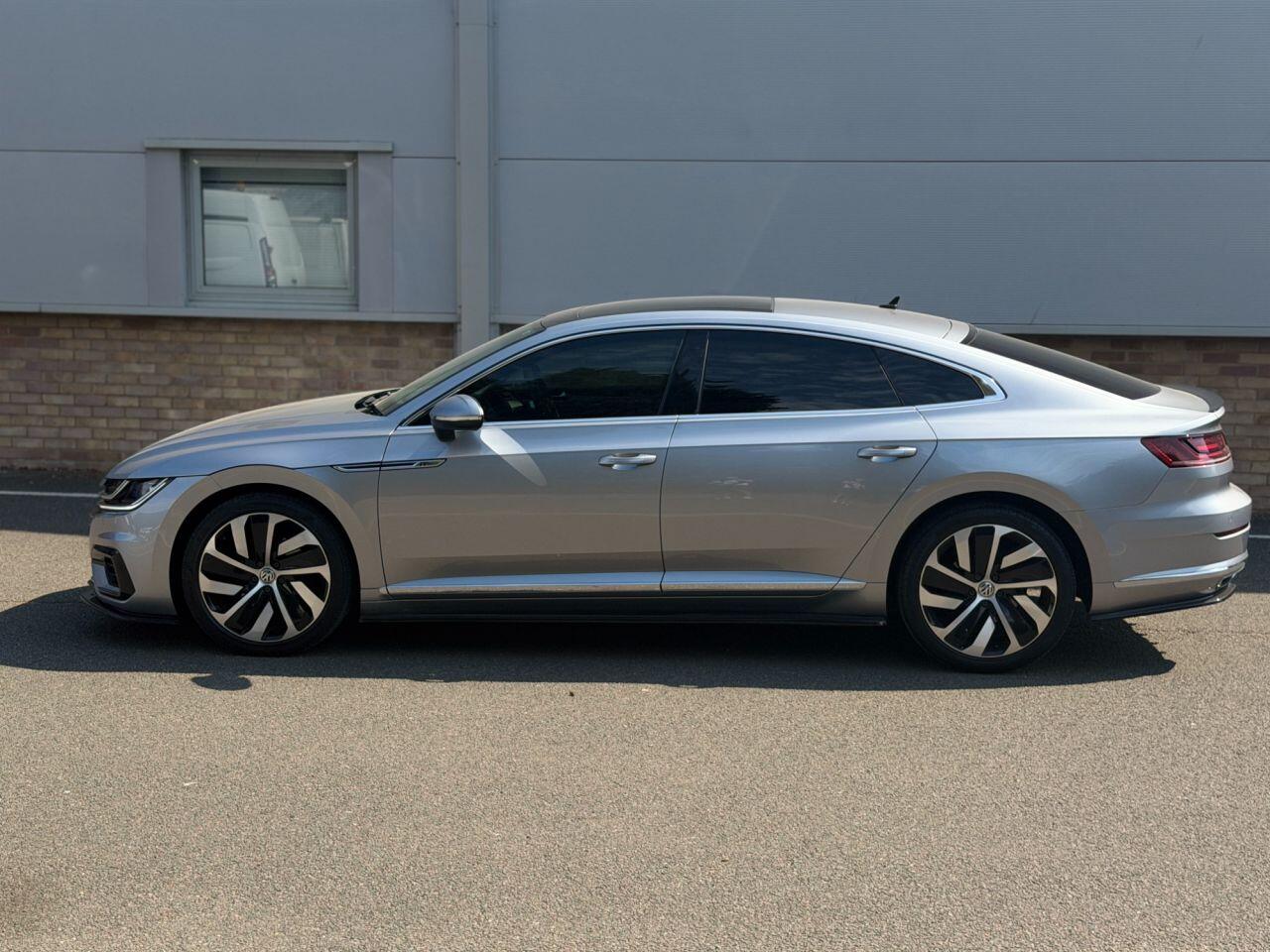 Volkswagen Arteon view 8