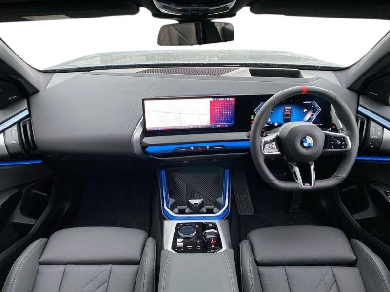 BMW X3 view 4