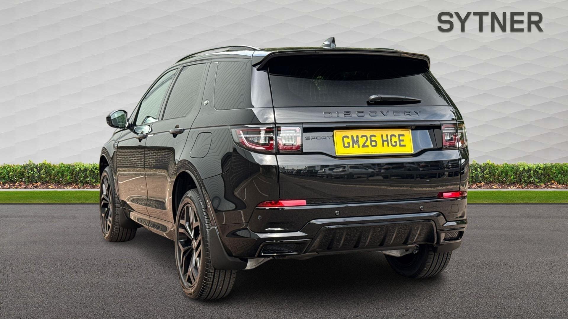Land Rover Discovery Sport view 2
