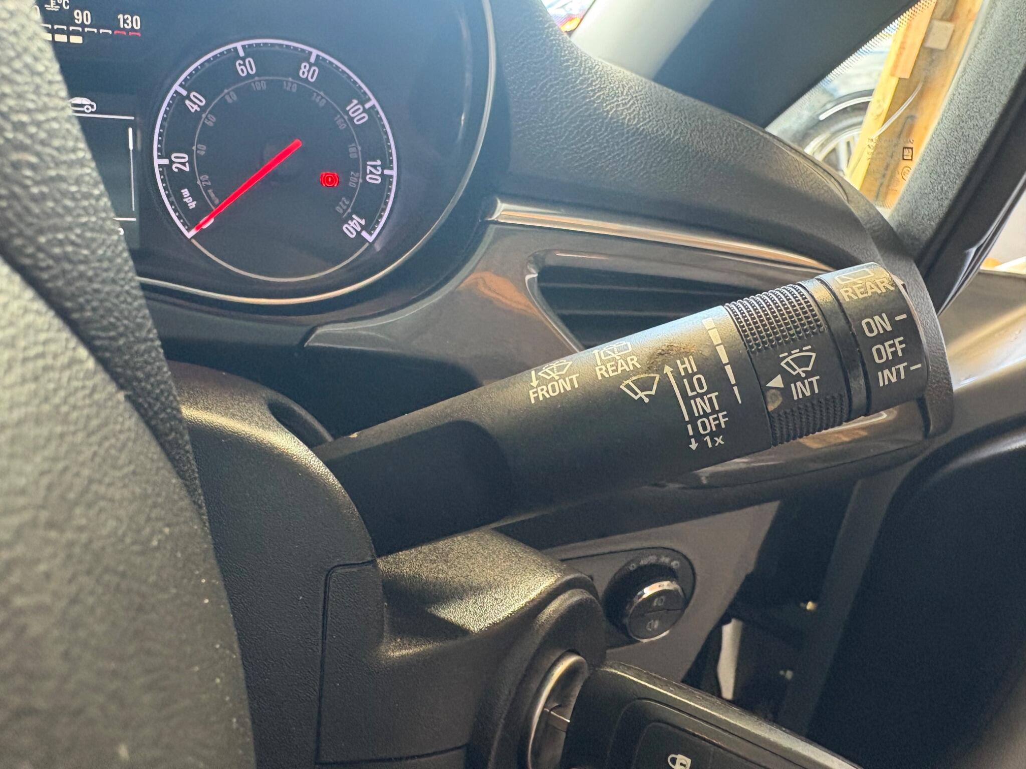Vauxhall Corsa view 21