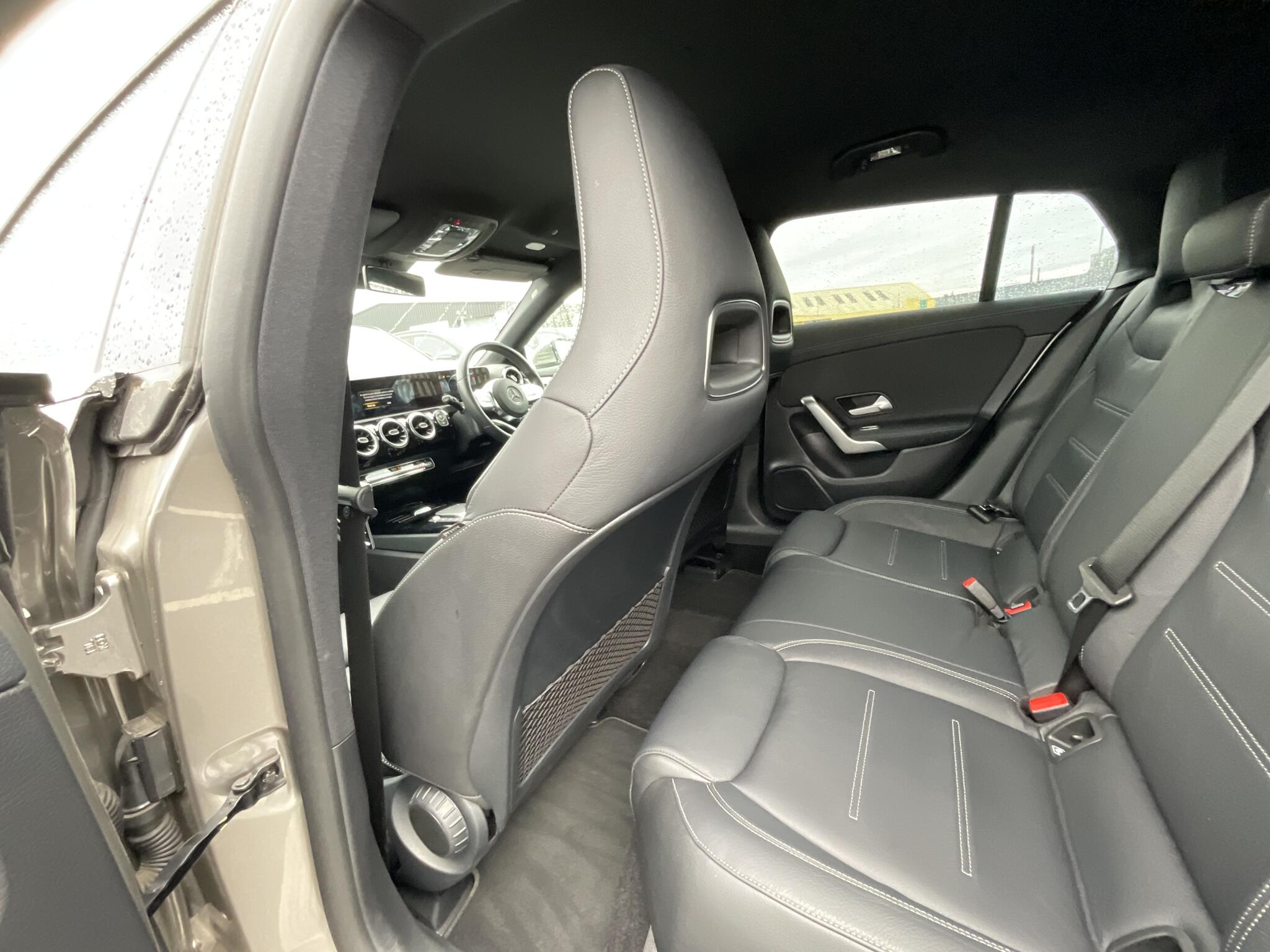 Mercedes-Benz Cla view 13