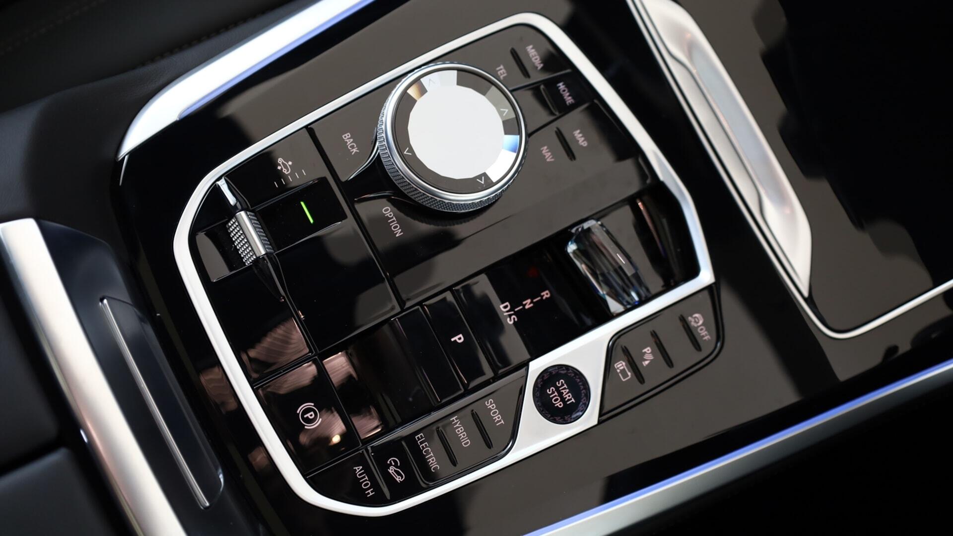 BMW X5 view 10