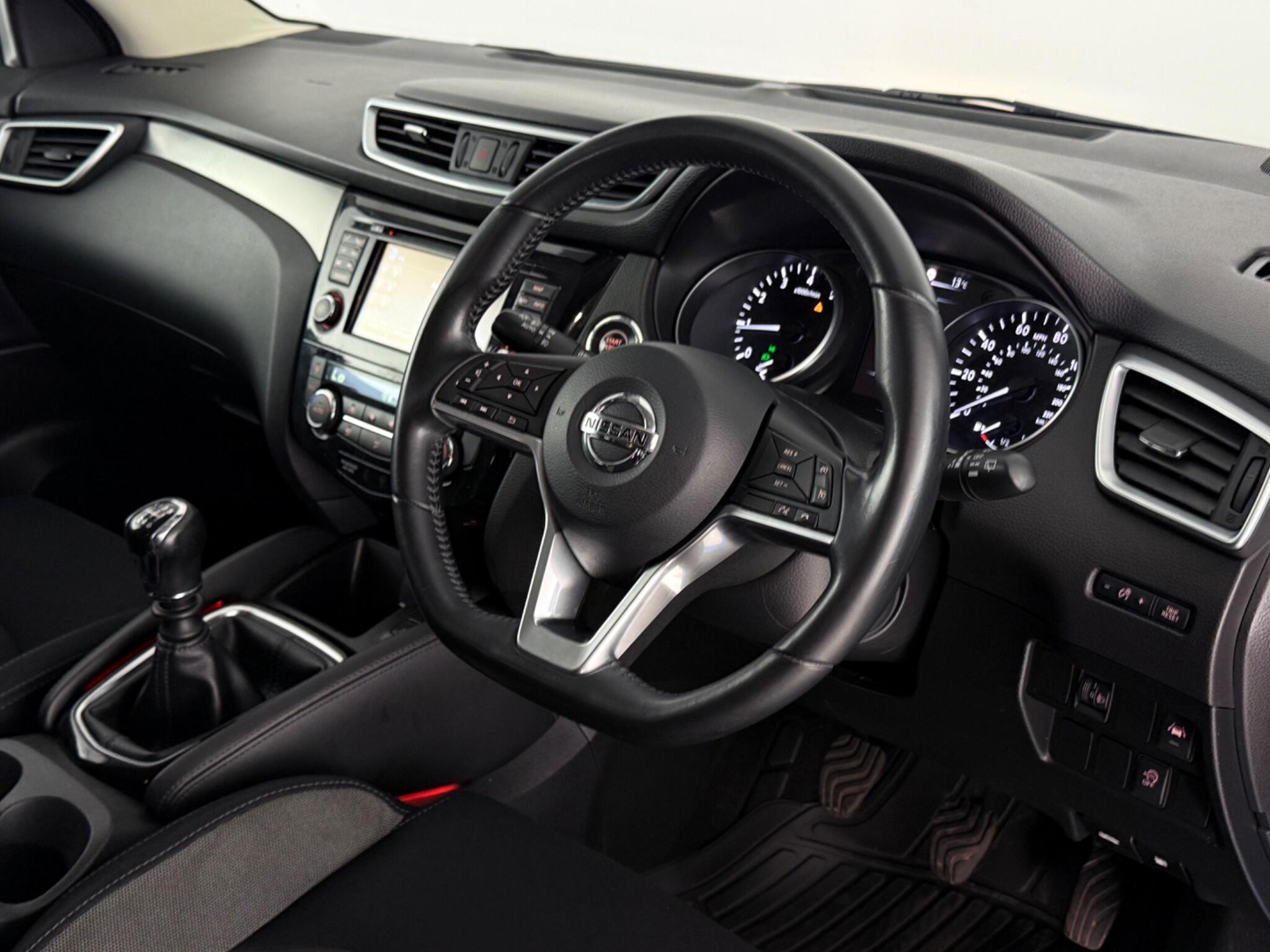 Nissan Qashqai view 3