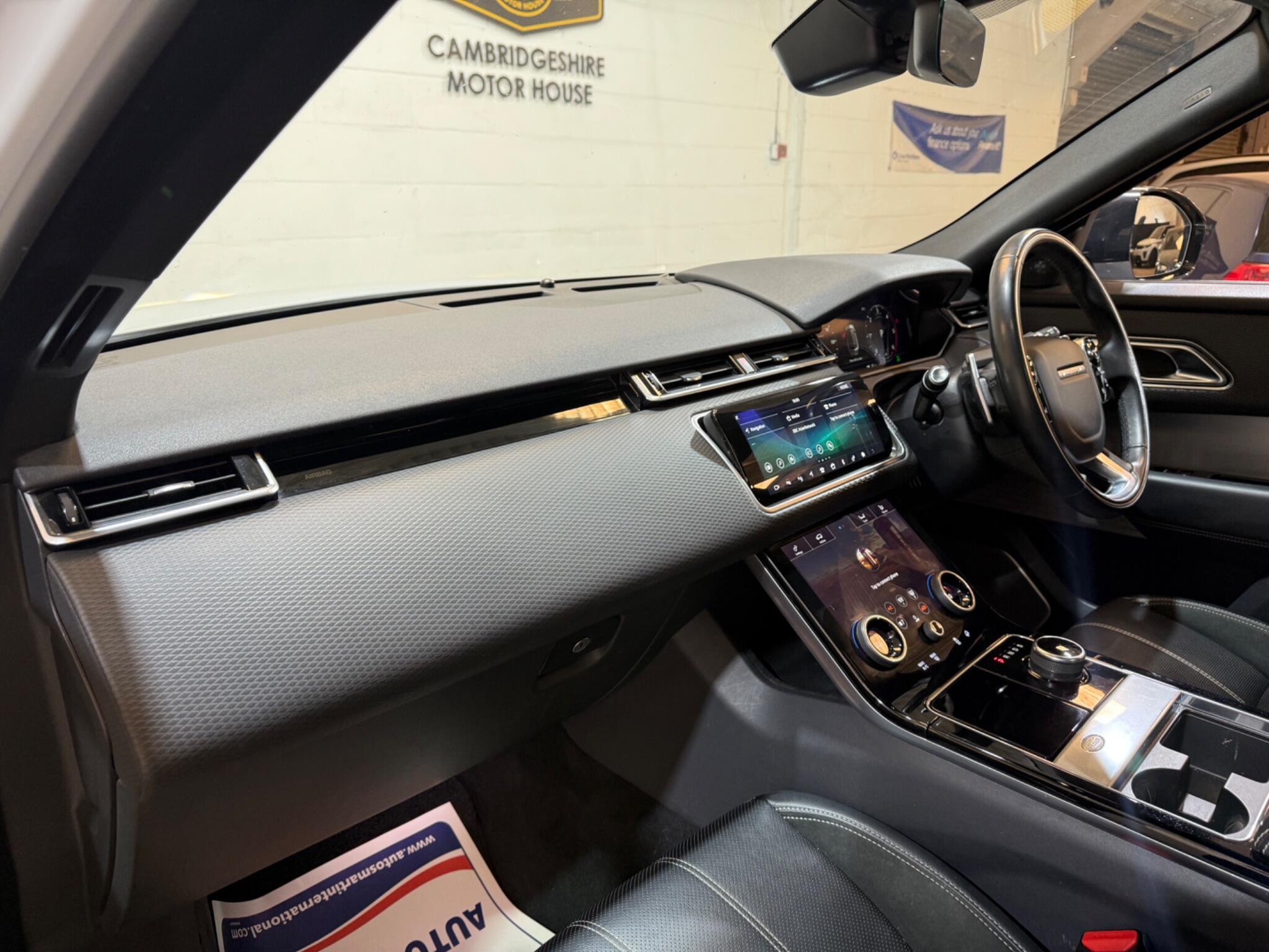 Land Rover Range Rover Velar view 58