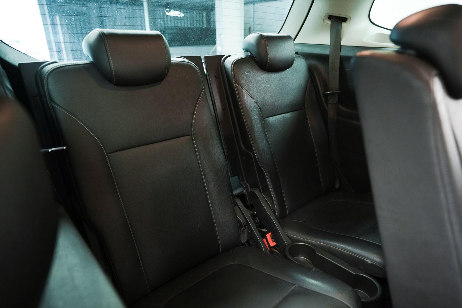 Vauxhall Zafira Tourer view 13