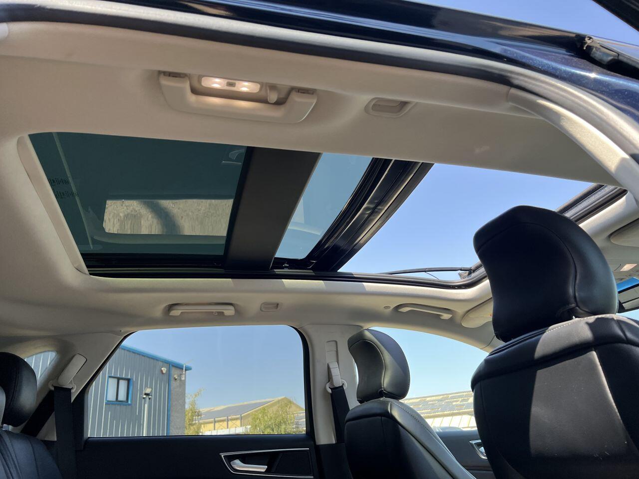 Ford Edge view 2
