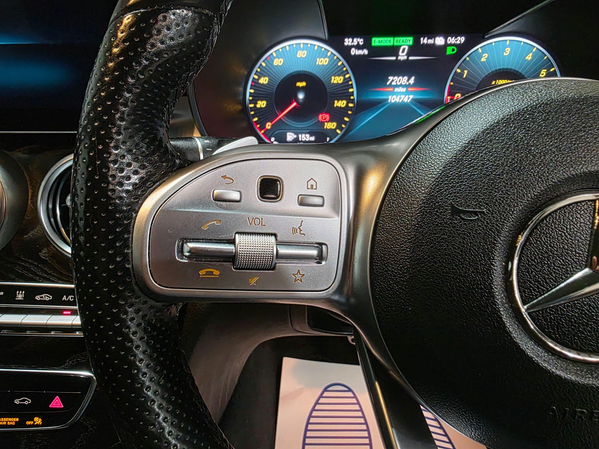 Mercedes-Benz C Class view 21