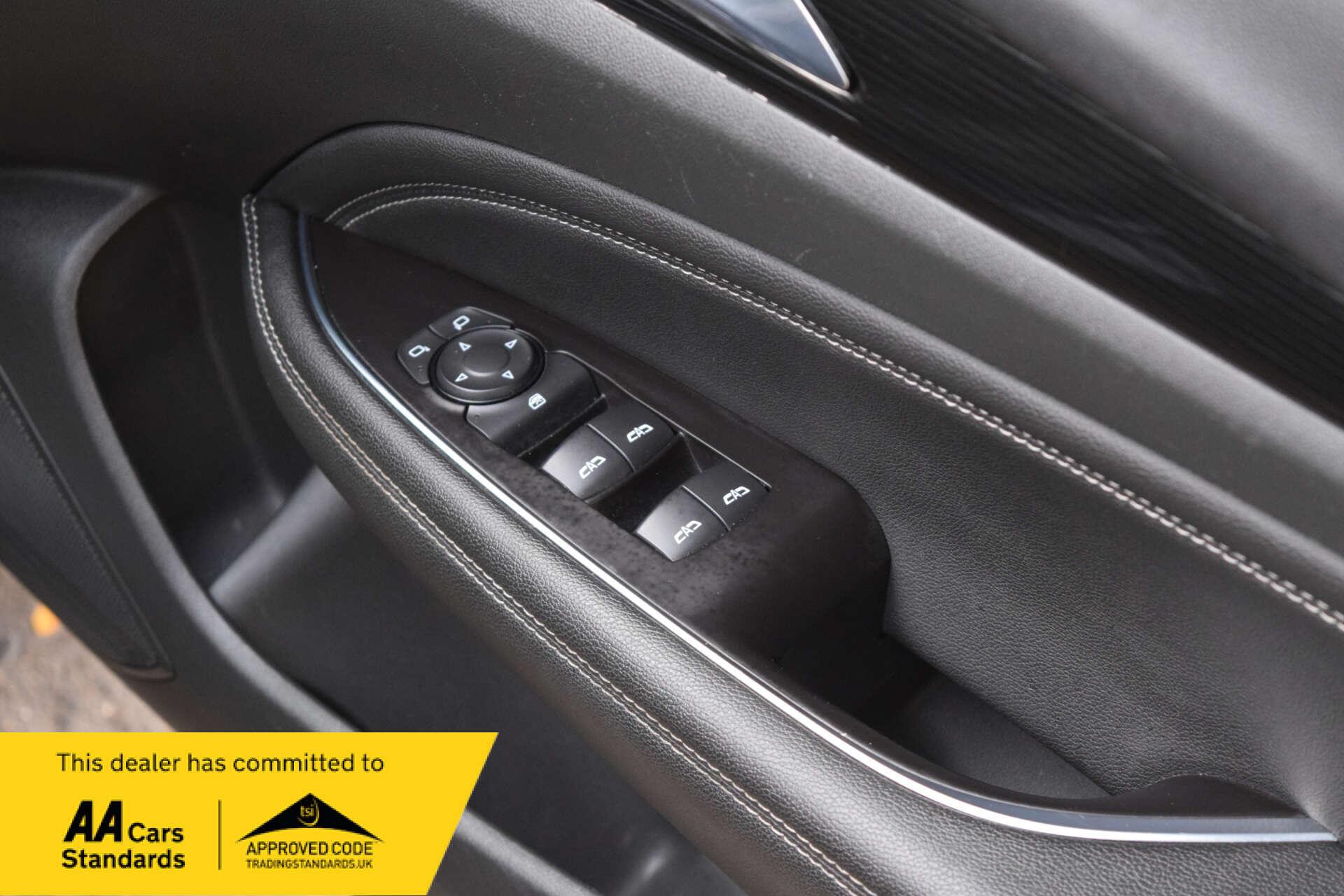 Vauxhall Insignia view 41
