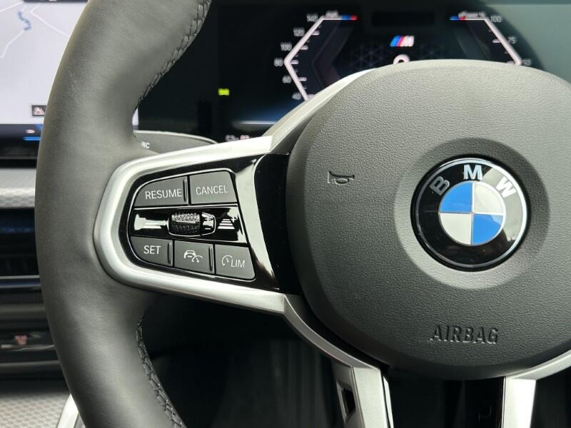 BMW i4 view 18