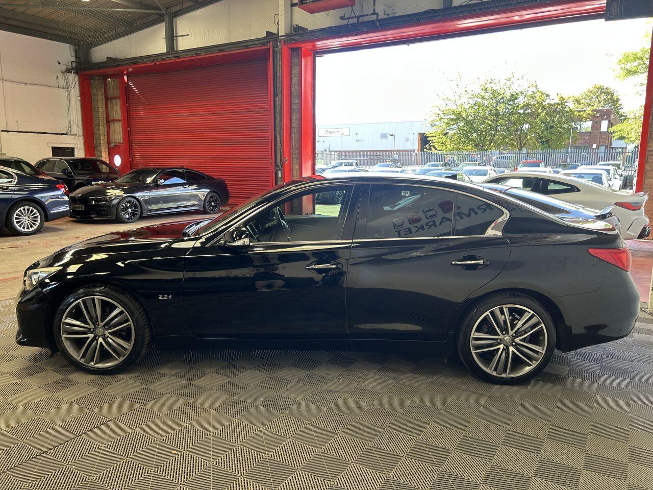 Infiniti Q50 view 6