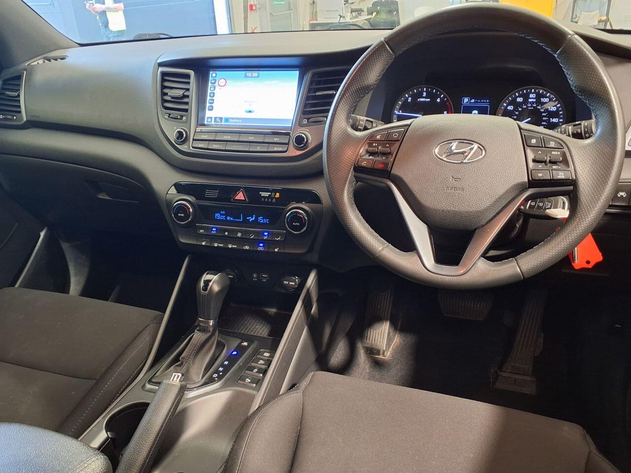 Hyundai Tucson view 8