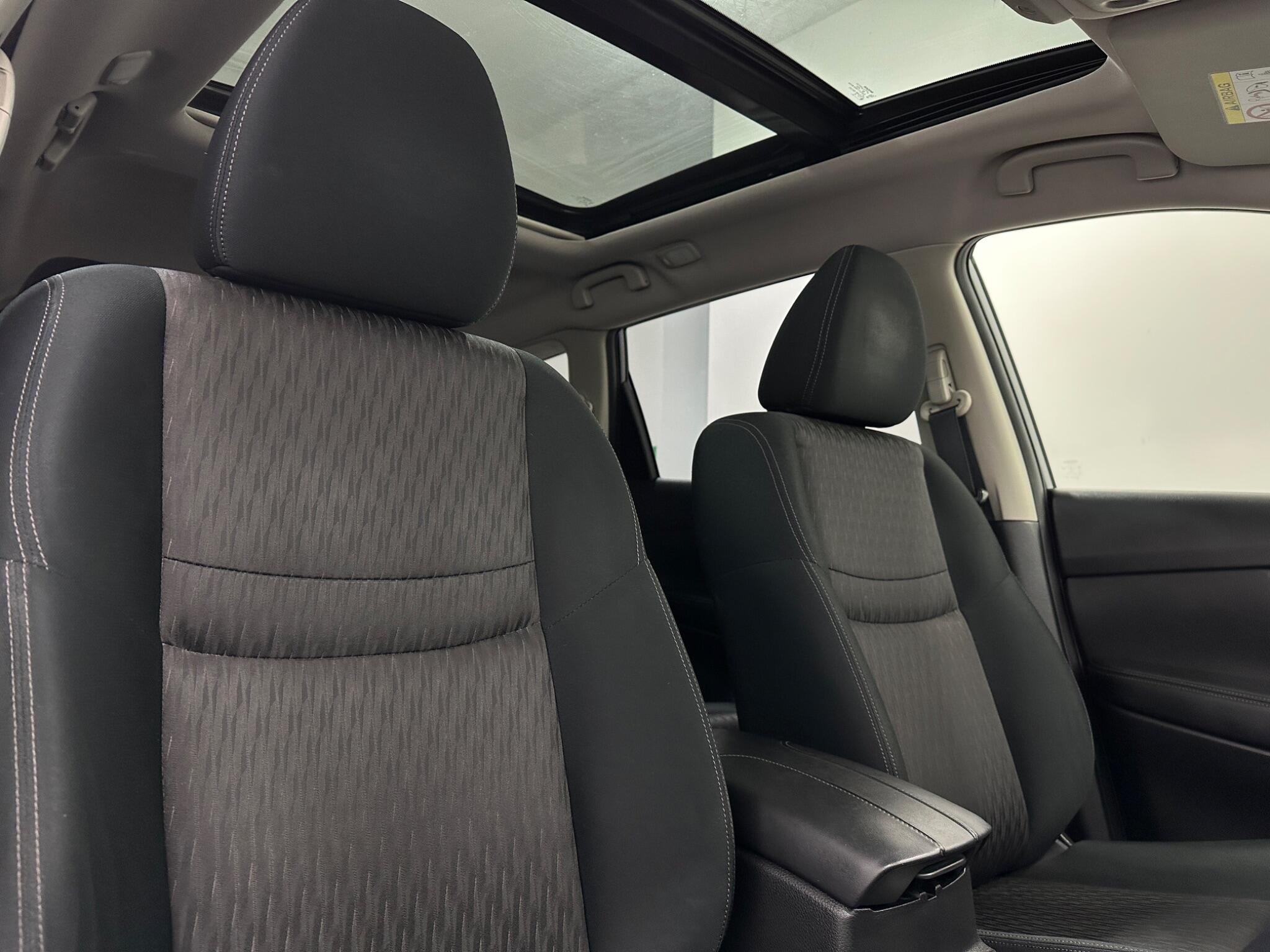 Nissan X-Trail view 33