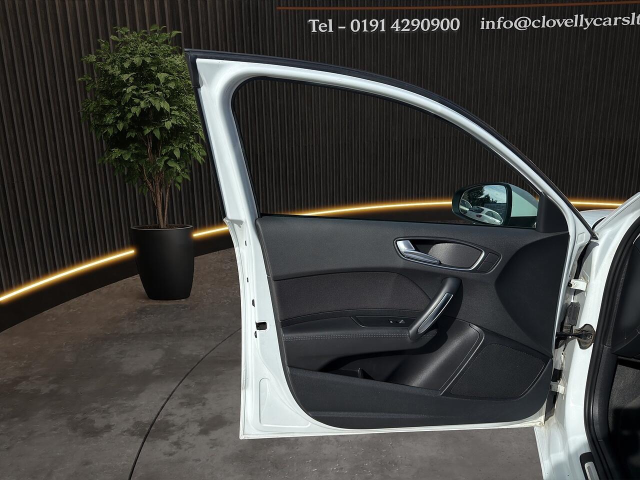 Audi A1 view 17