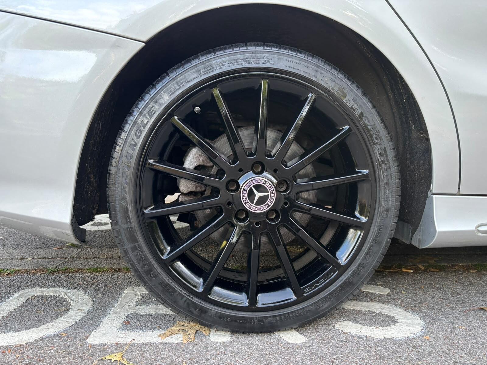 Mercedes-Benz Cla view 26