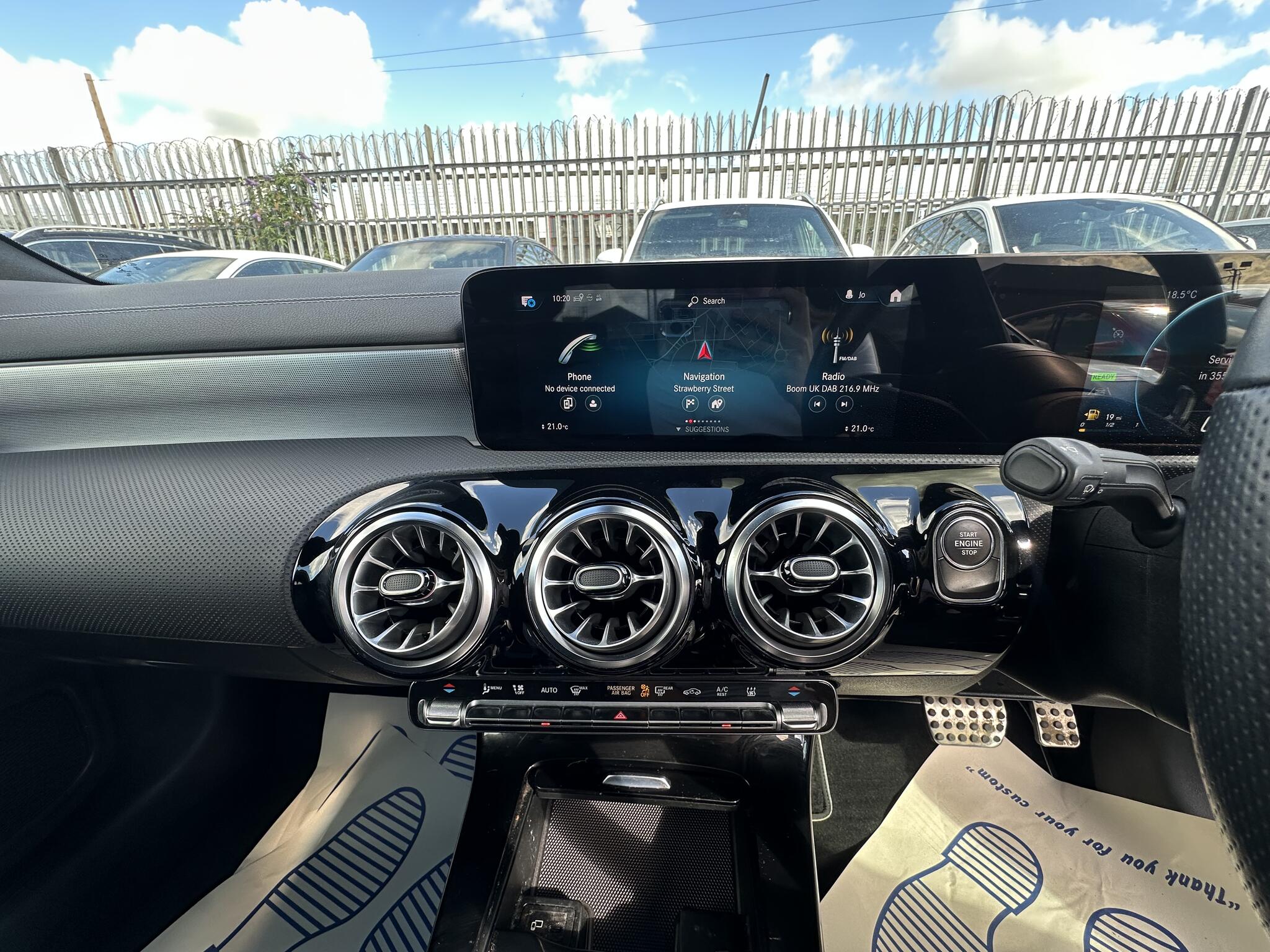 Mercedes-Benz A-Class view 31