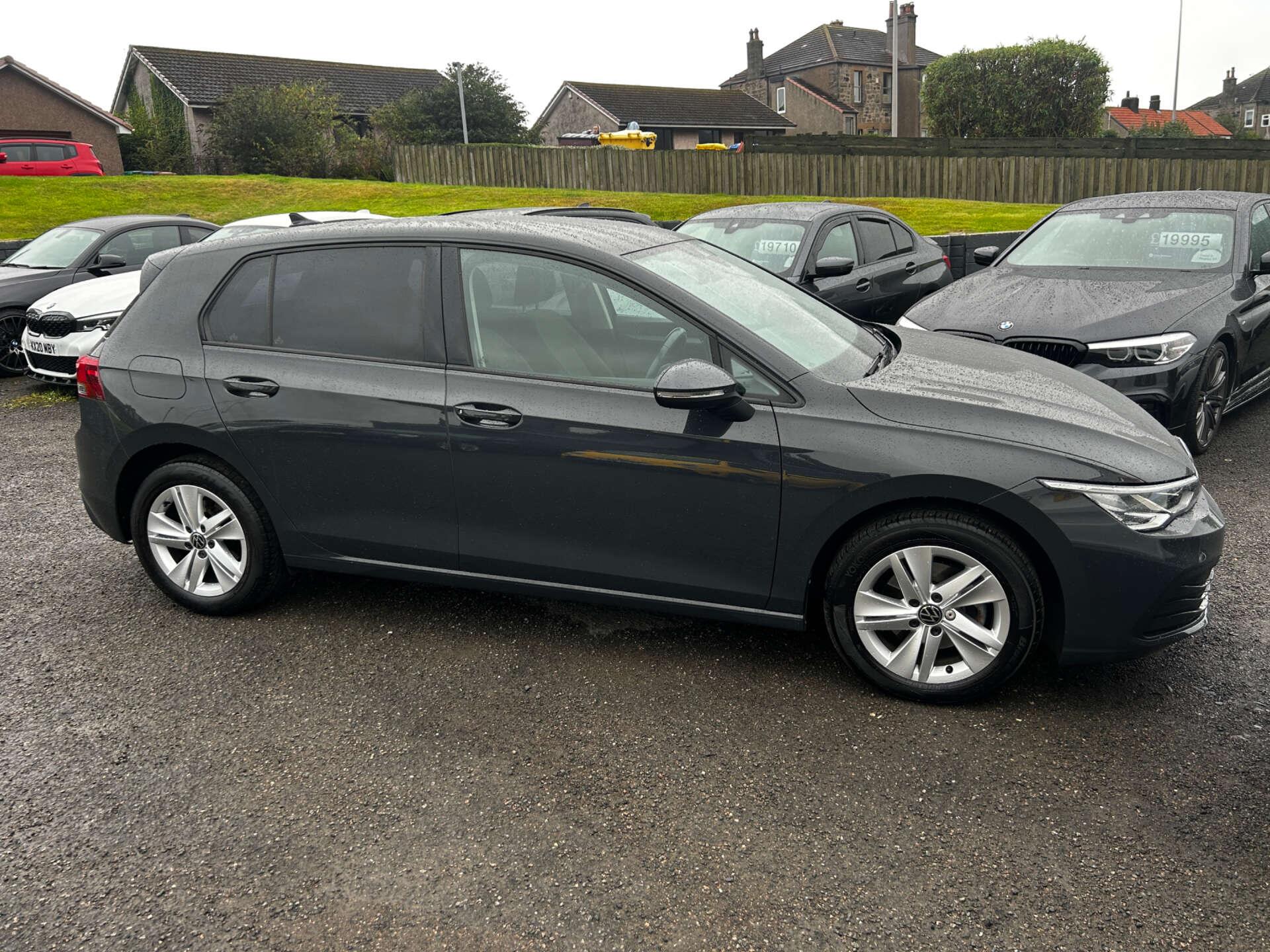 Volkswagen Golf main image