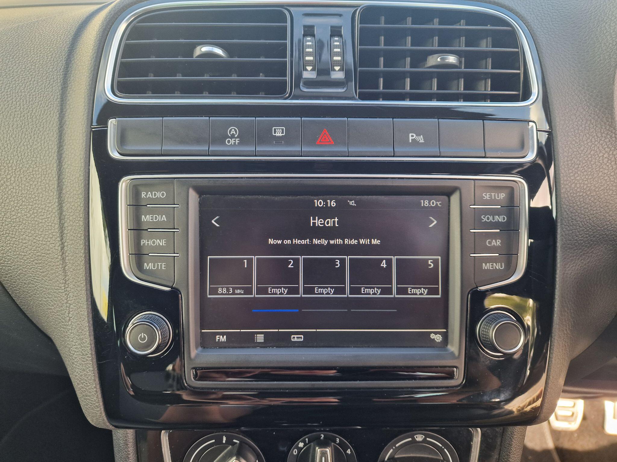 Volkswagen Polo view 45