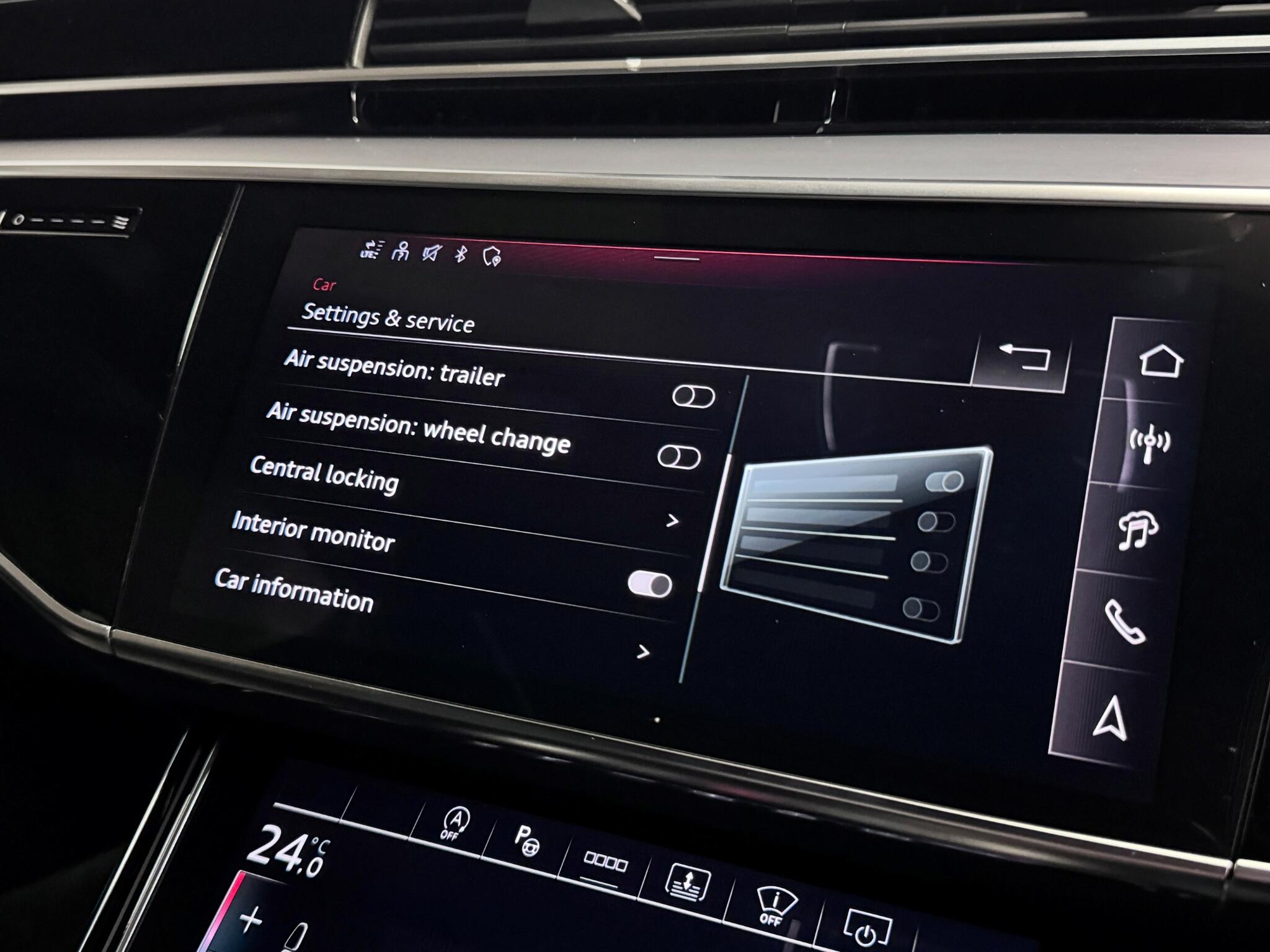 Audi A8 view 56