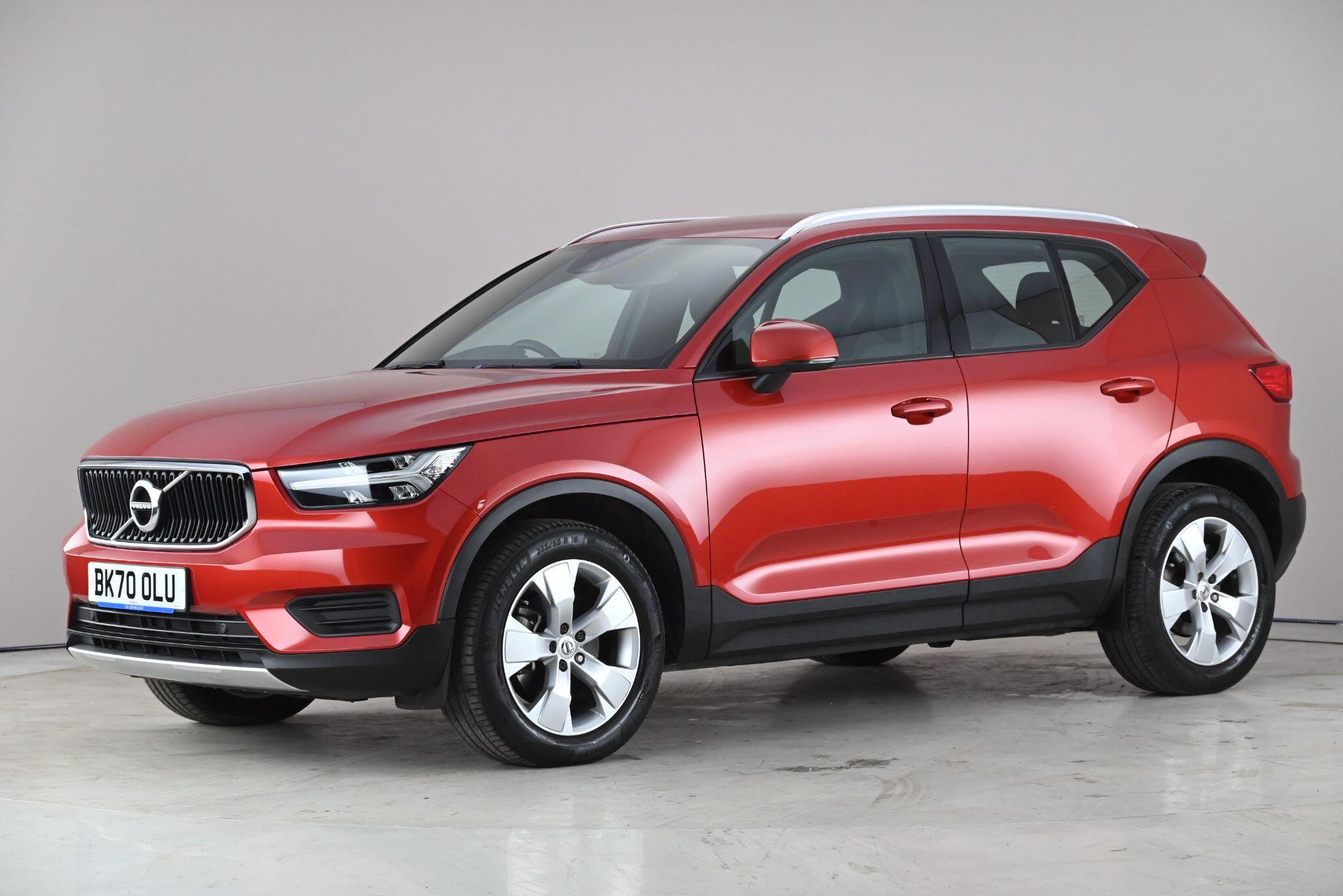 Volvo XC40 view 5