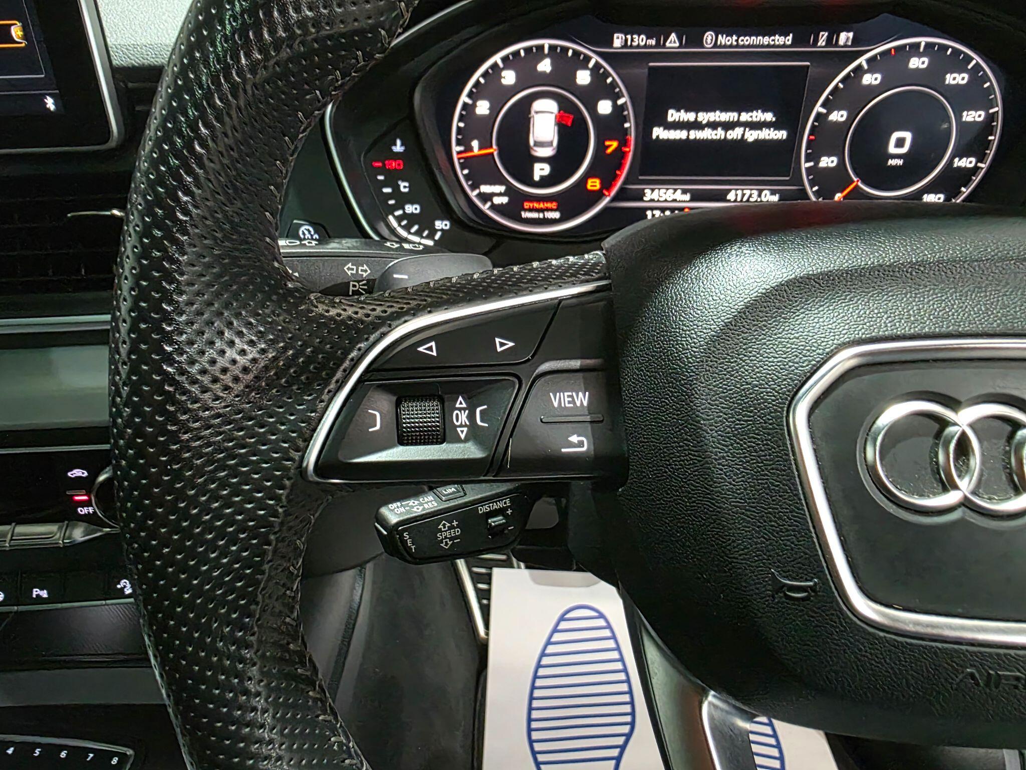 Audi Q5 view 22