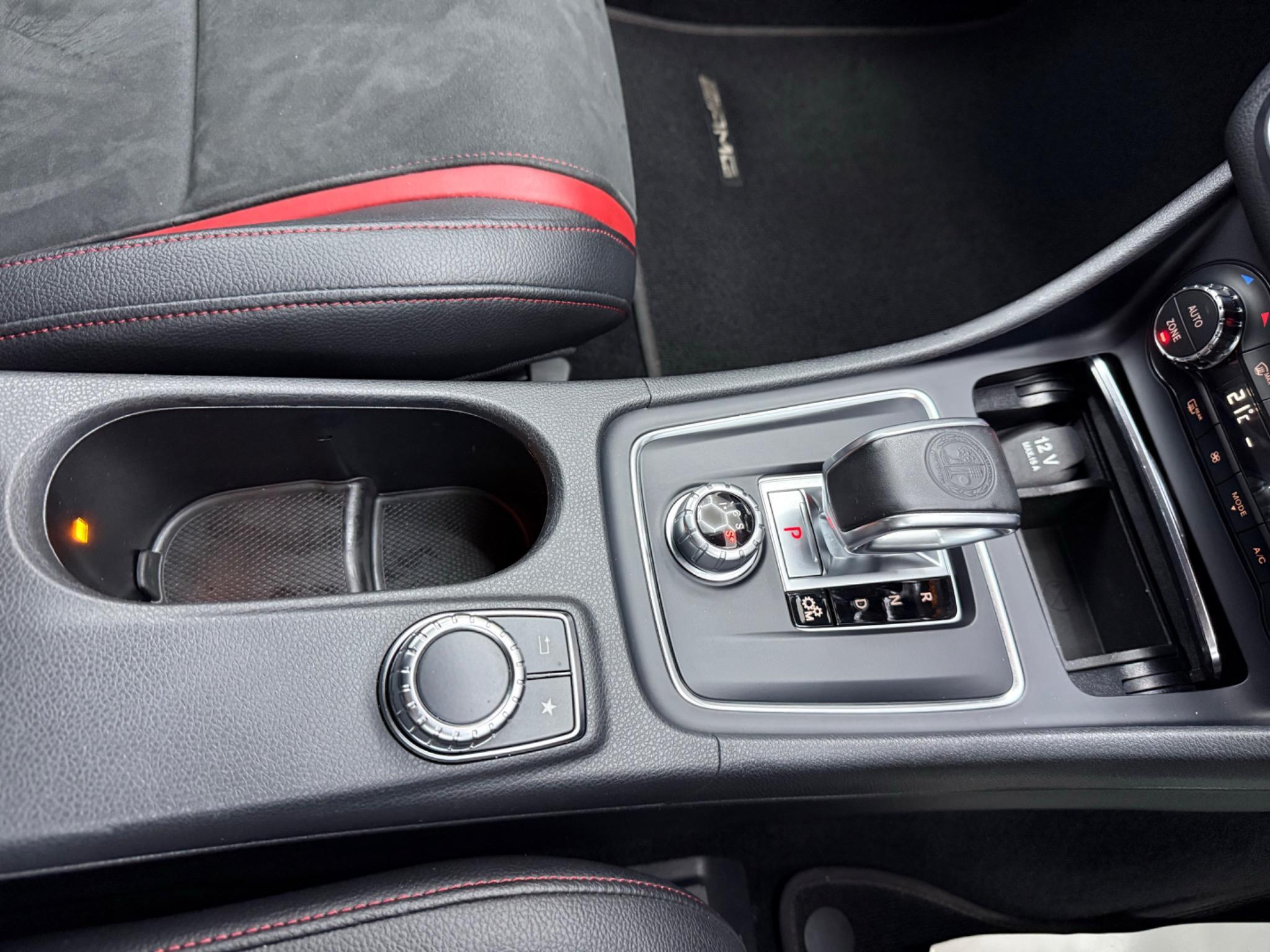 Mercedes-Benz Cla view 23