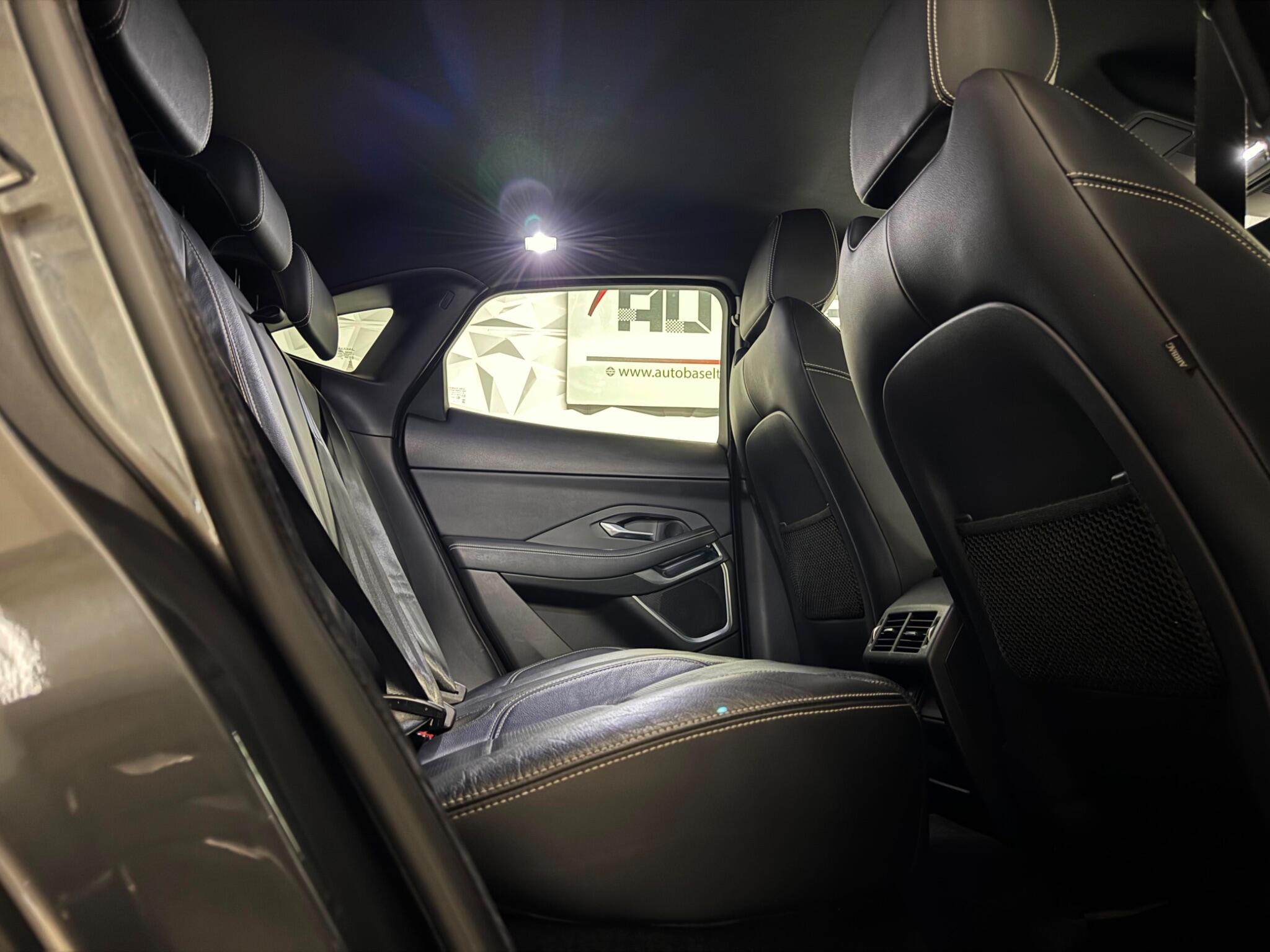 Jaguar E-Pace view 19