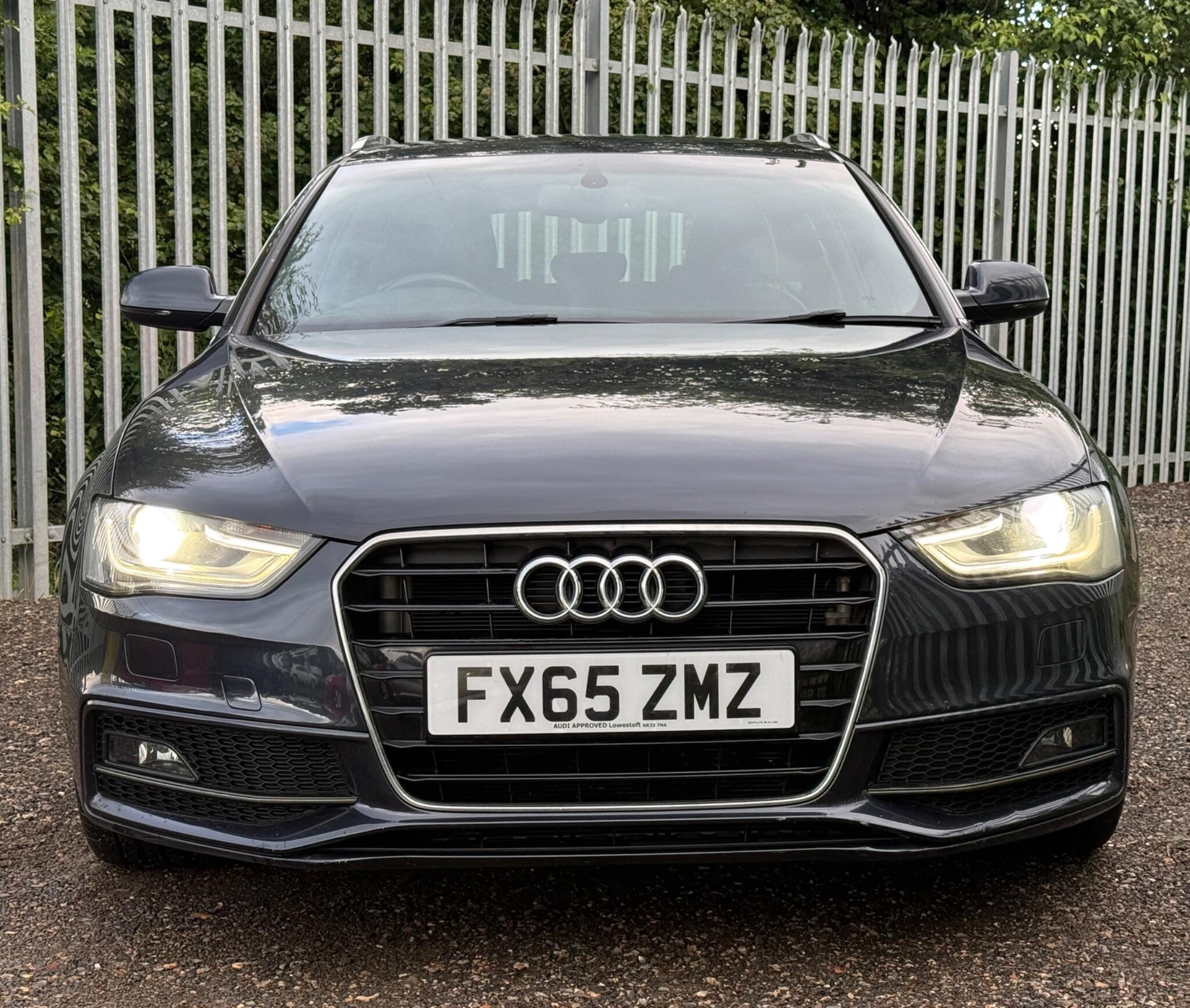 2015 Audi A4 Avant image 8