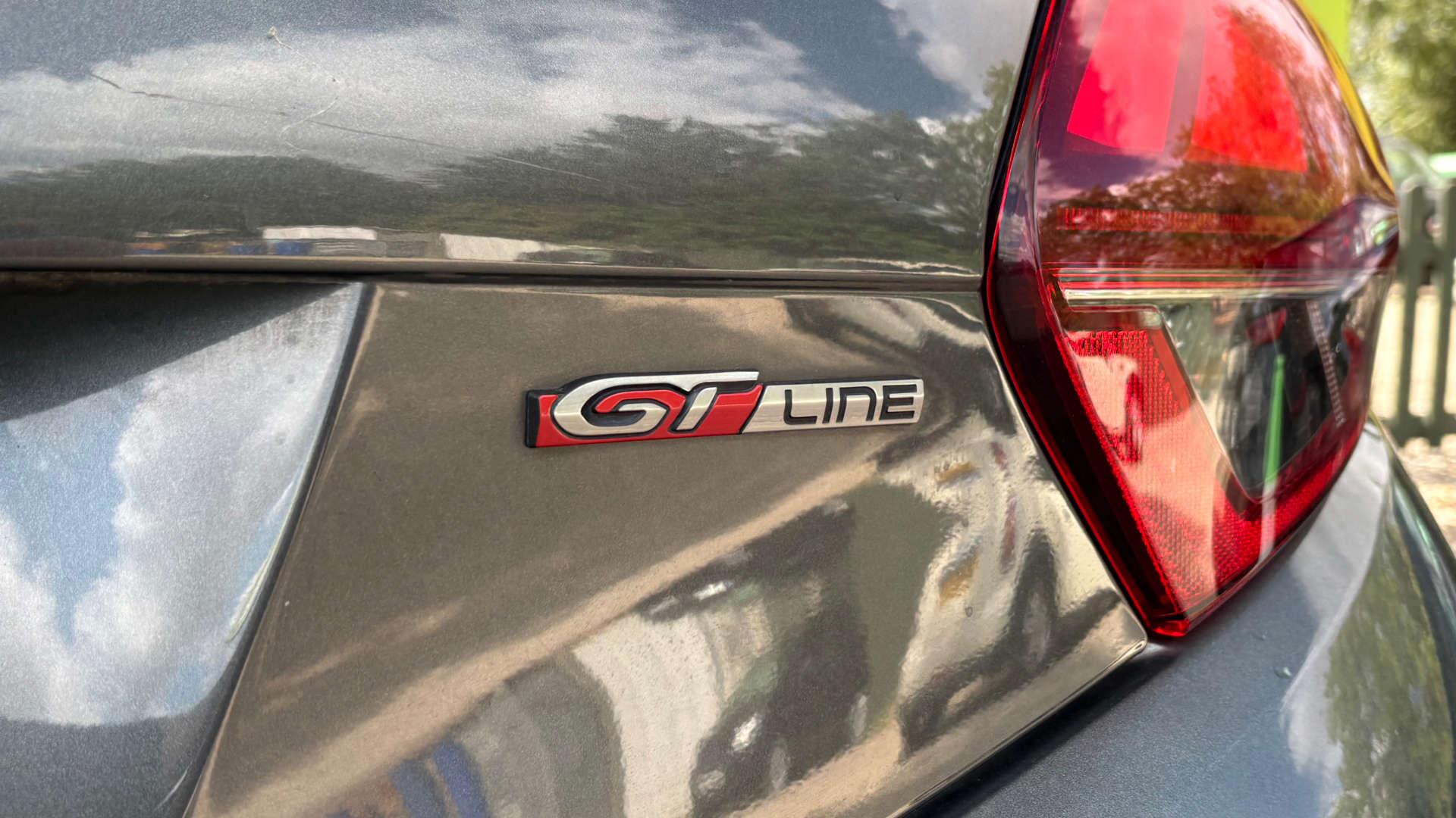 Peugeot 208 view 44