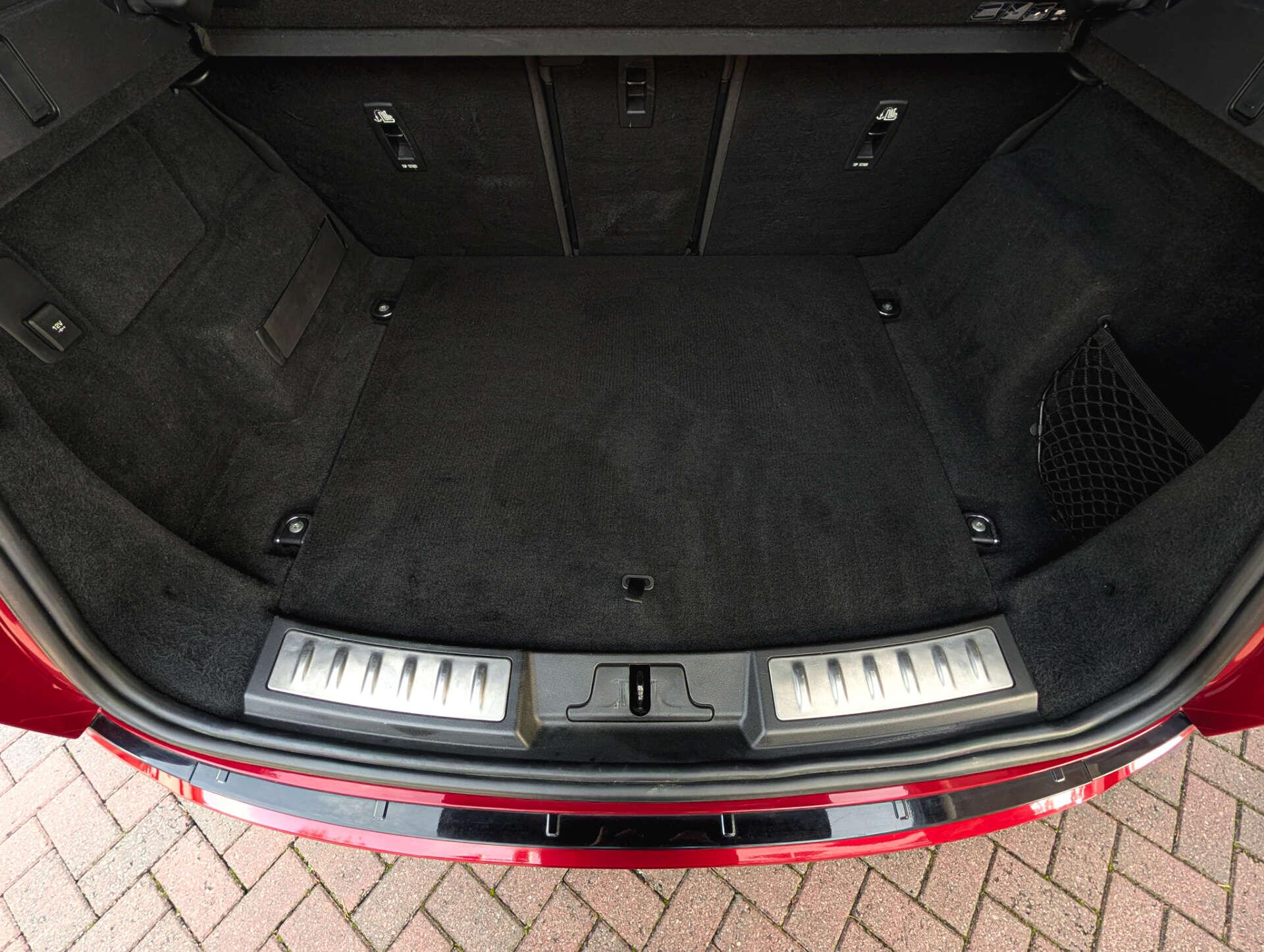 Land Rover Range Rover Evoque view 44