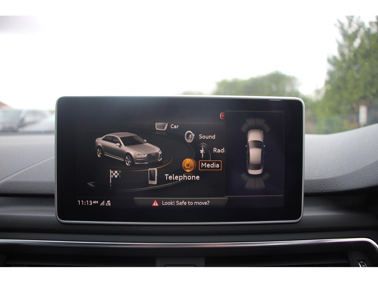 Audi A4 view 25