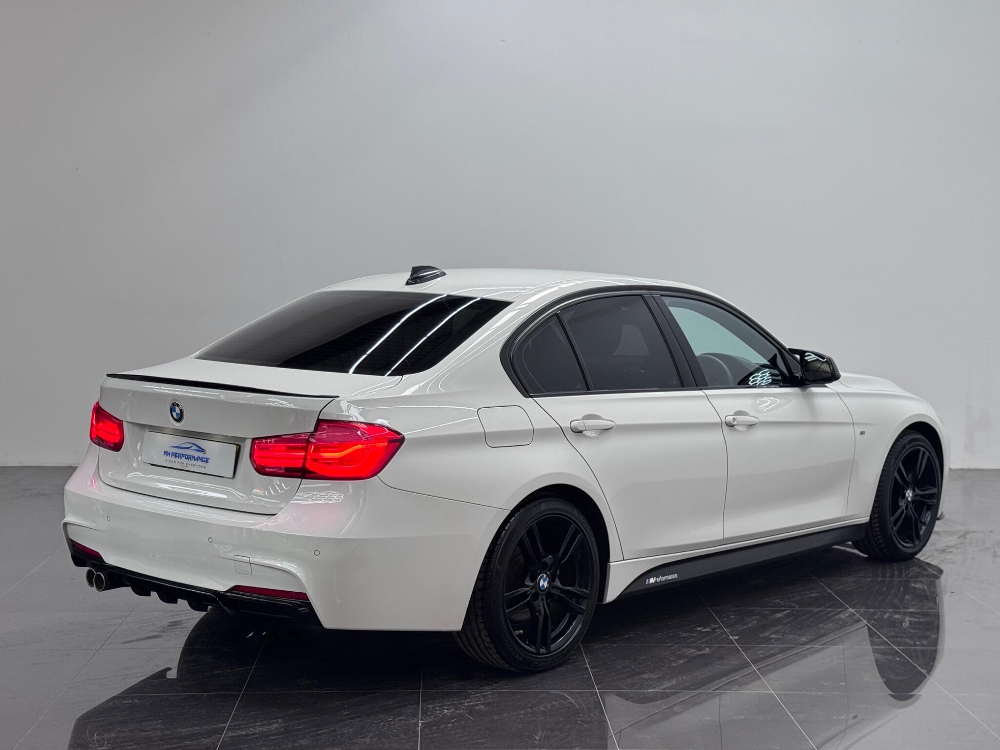 BMW 3 Series view 39
