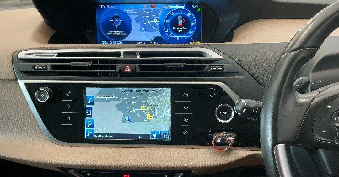 Citroen C4 Picasso view 22