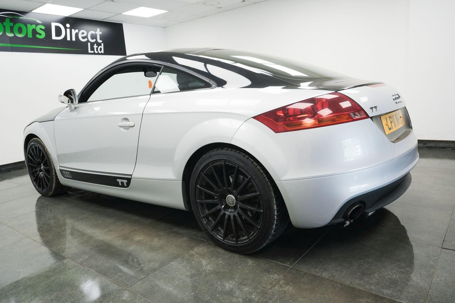 Audi TT view 7
