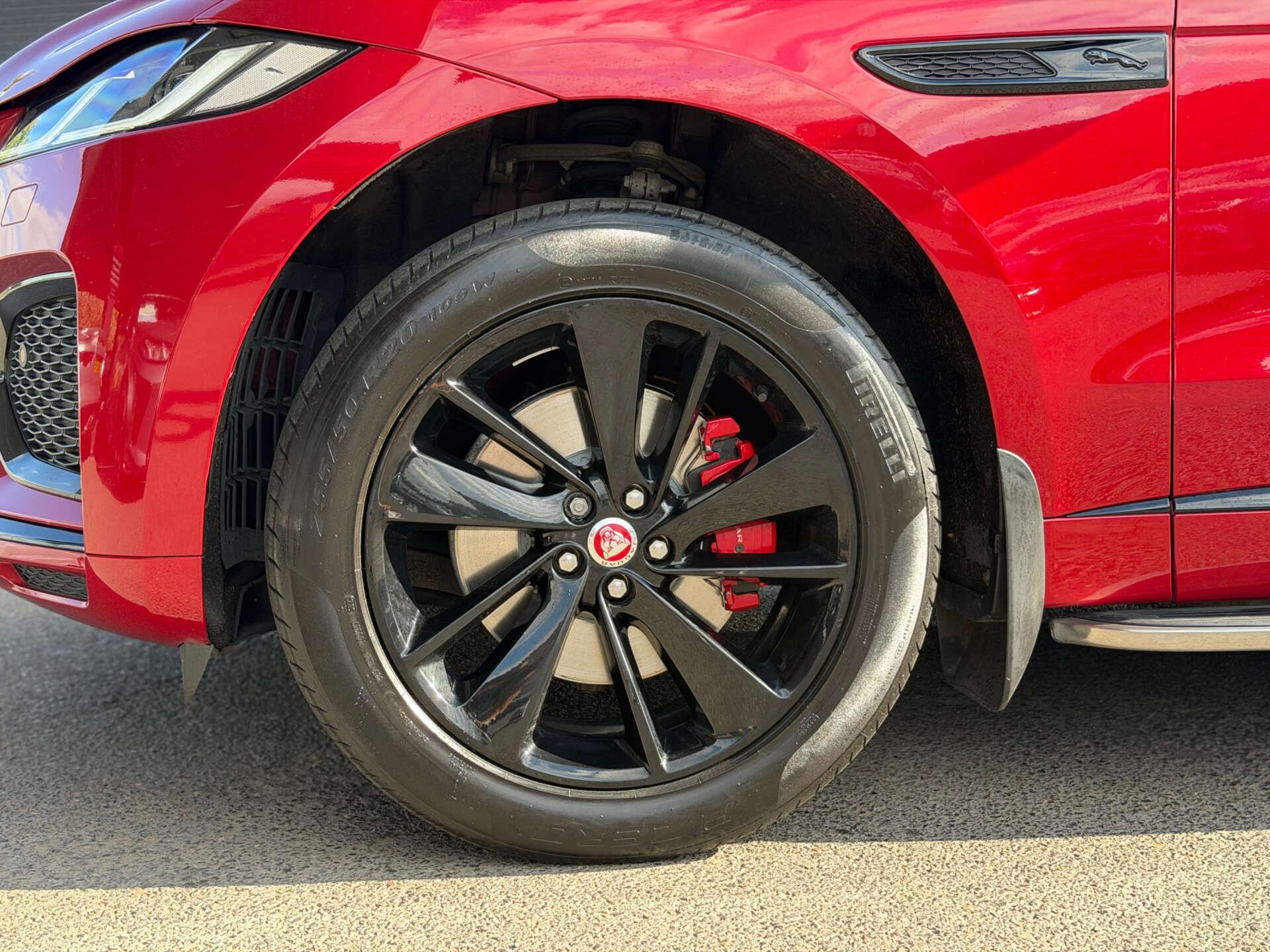 Jaguar F-Pace view 13