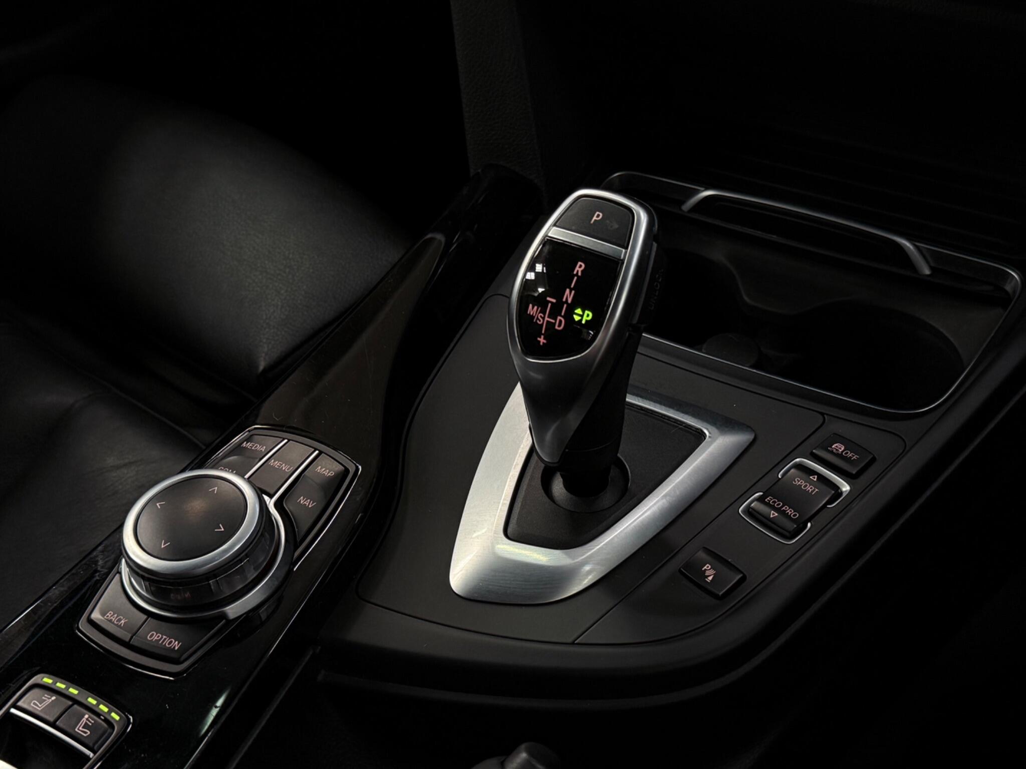 BMW 4 Series view 23
