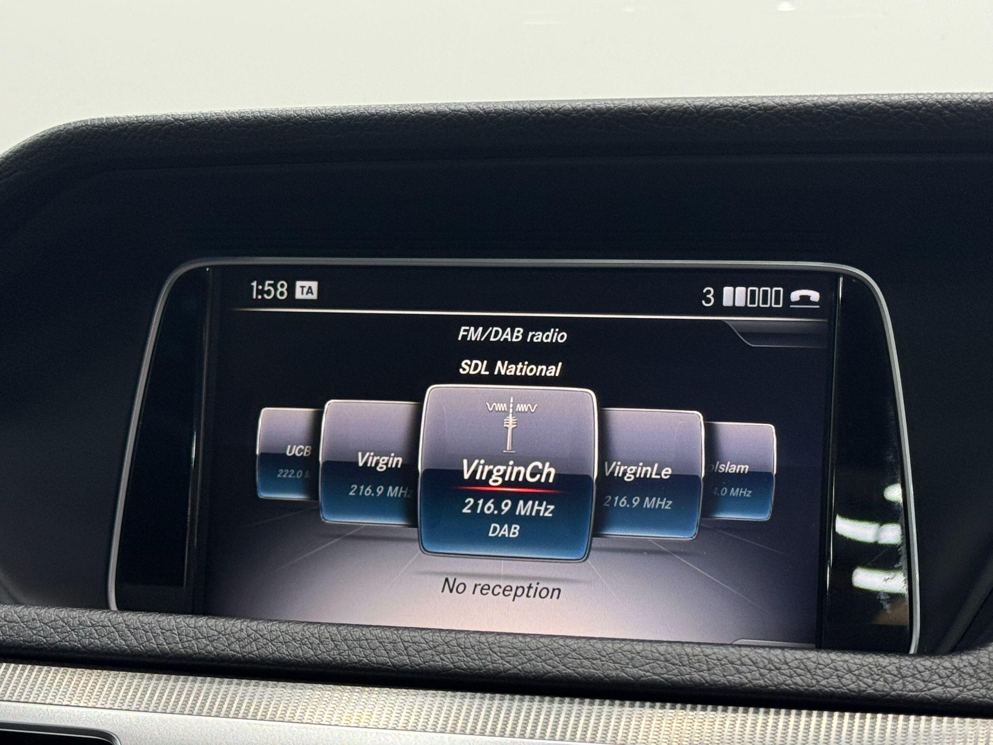 Mercedes-Benz E-Class view 17