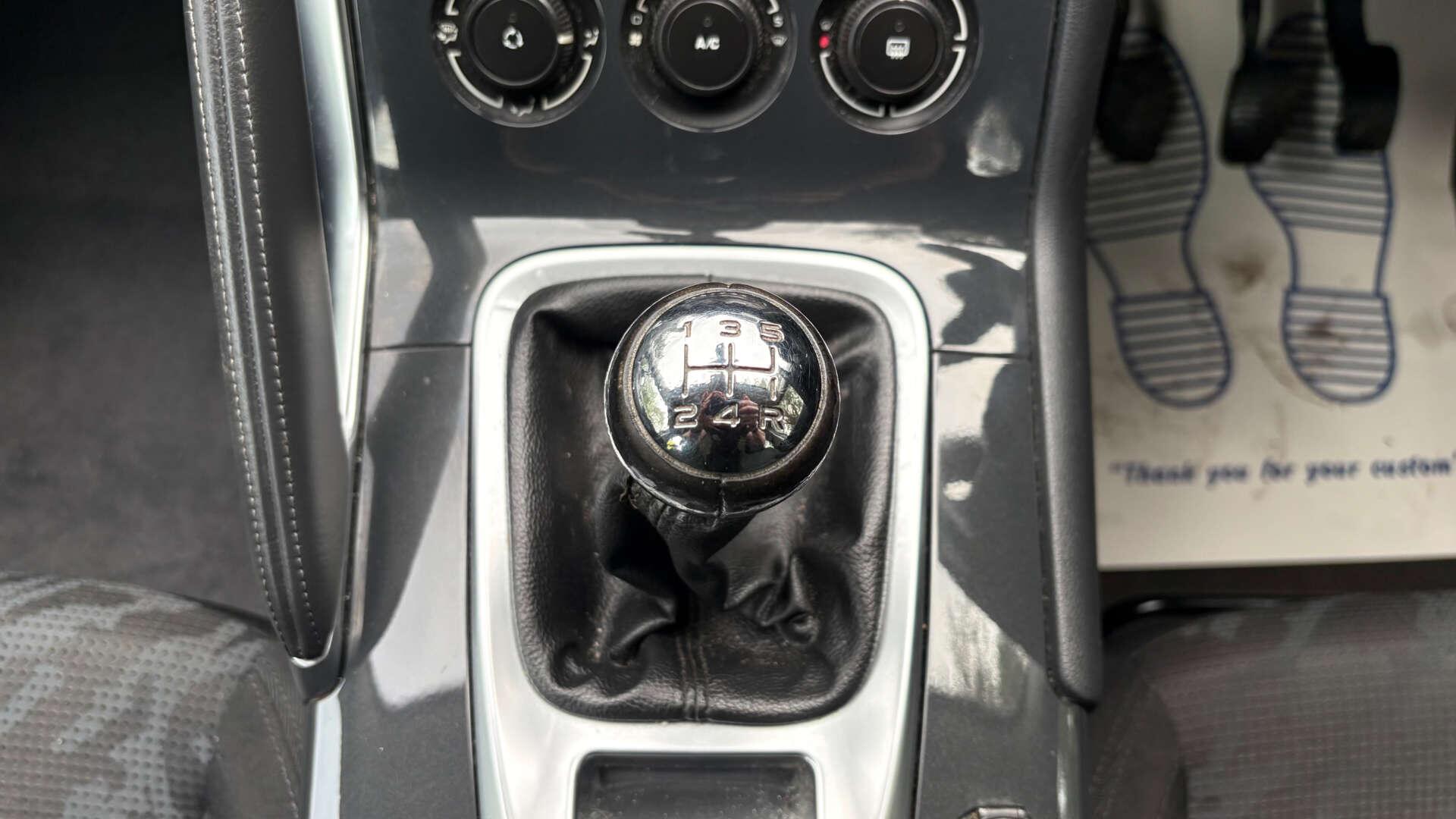 Peugeot 3008 view 25
