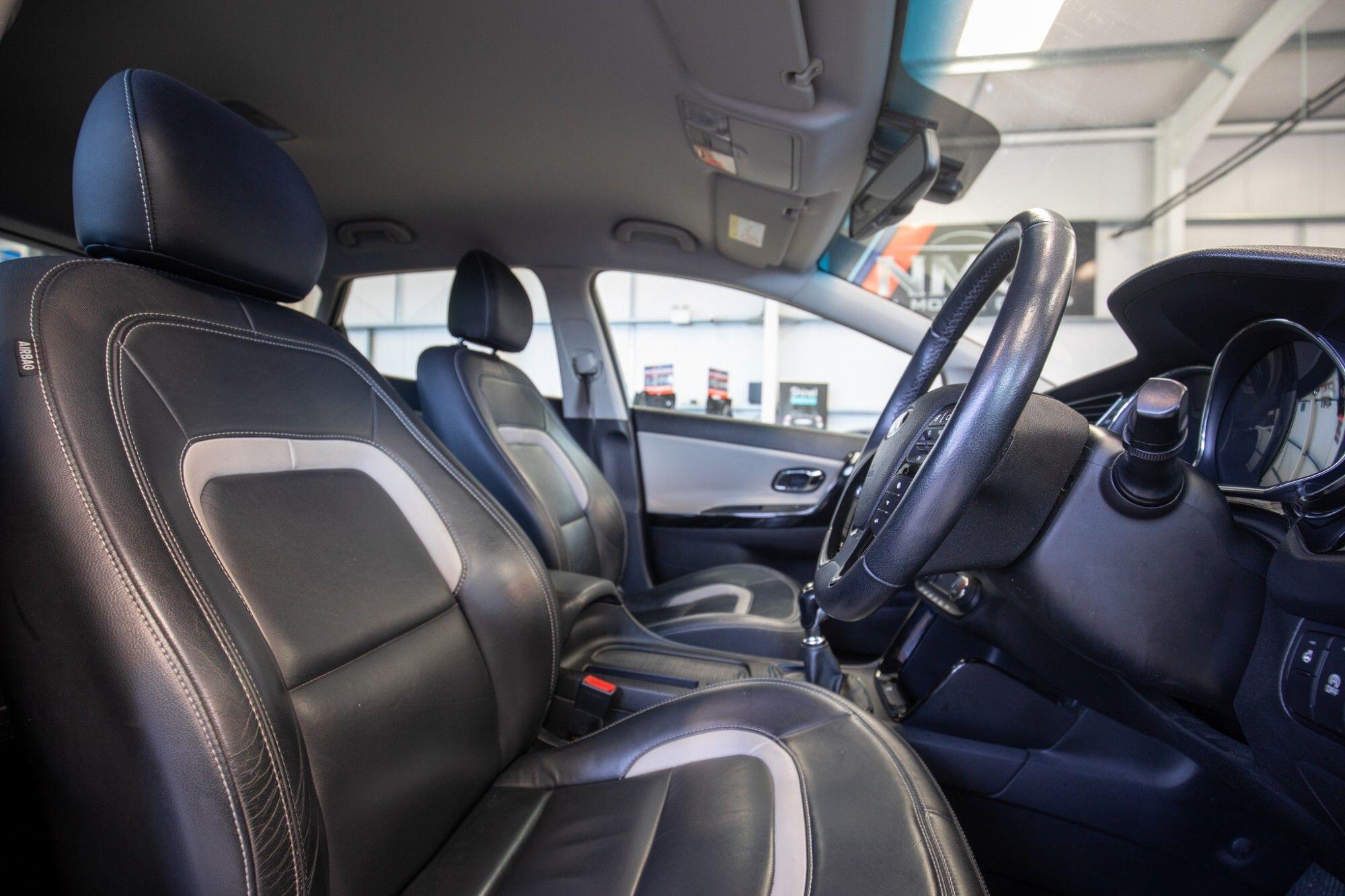 Kia Ceed view 3