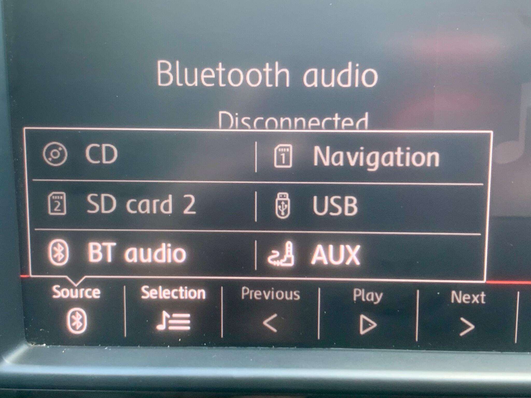 Volkswagen Passat view 34