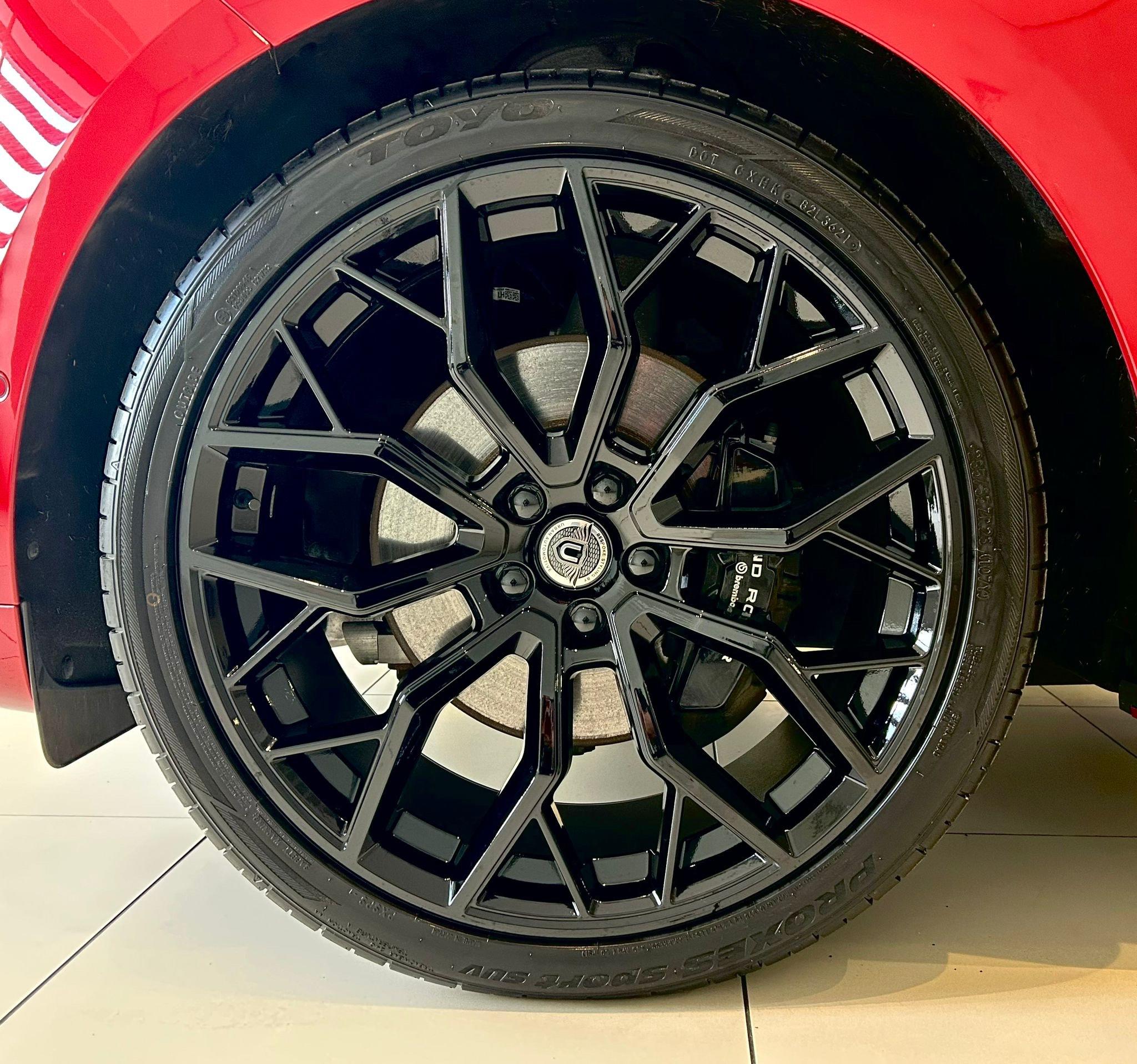 Land Rover Range Rover Sport view 10