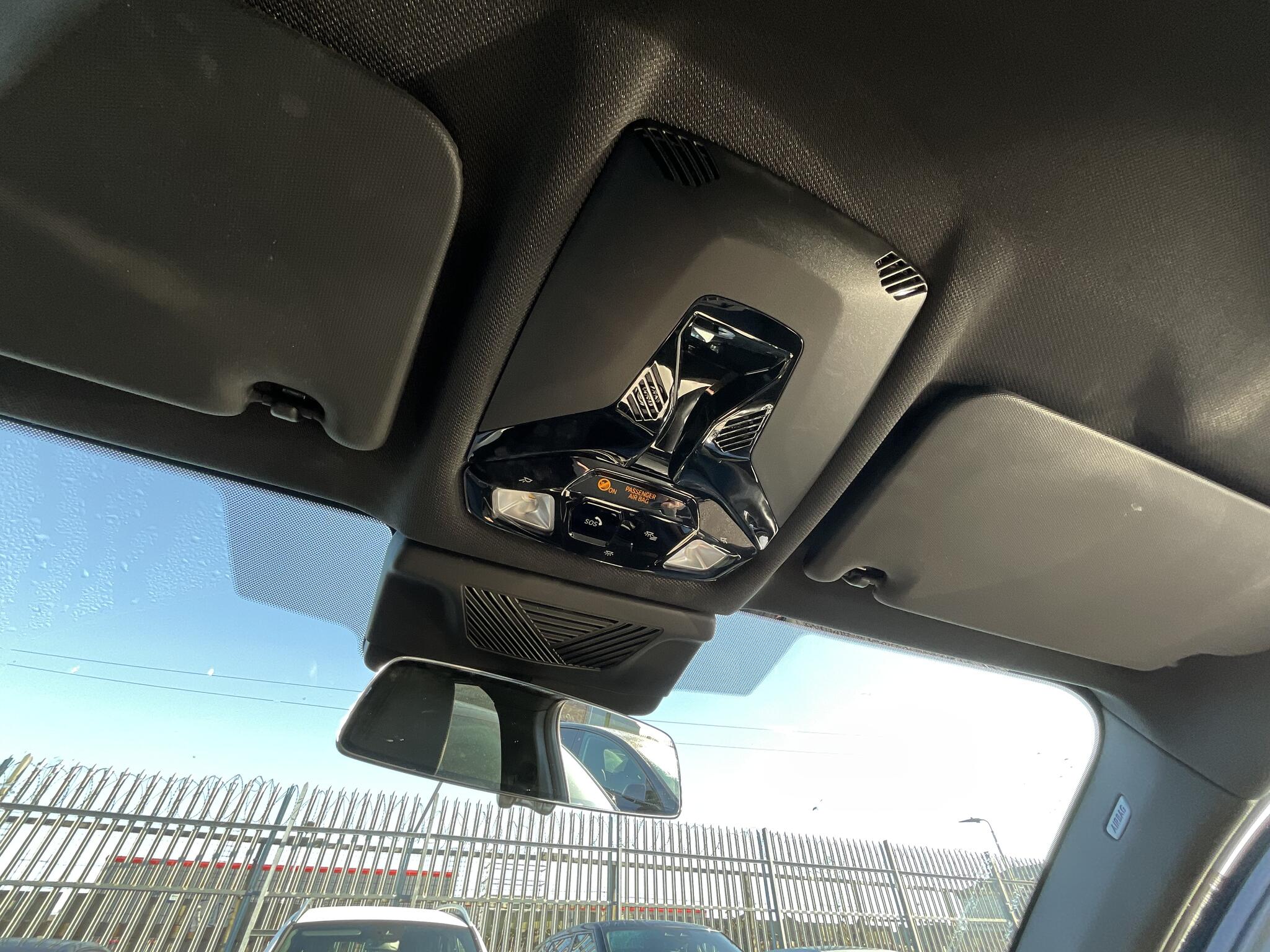 BMW Ix1 view 37