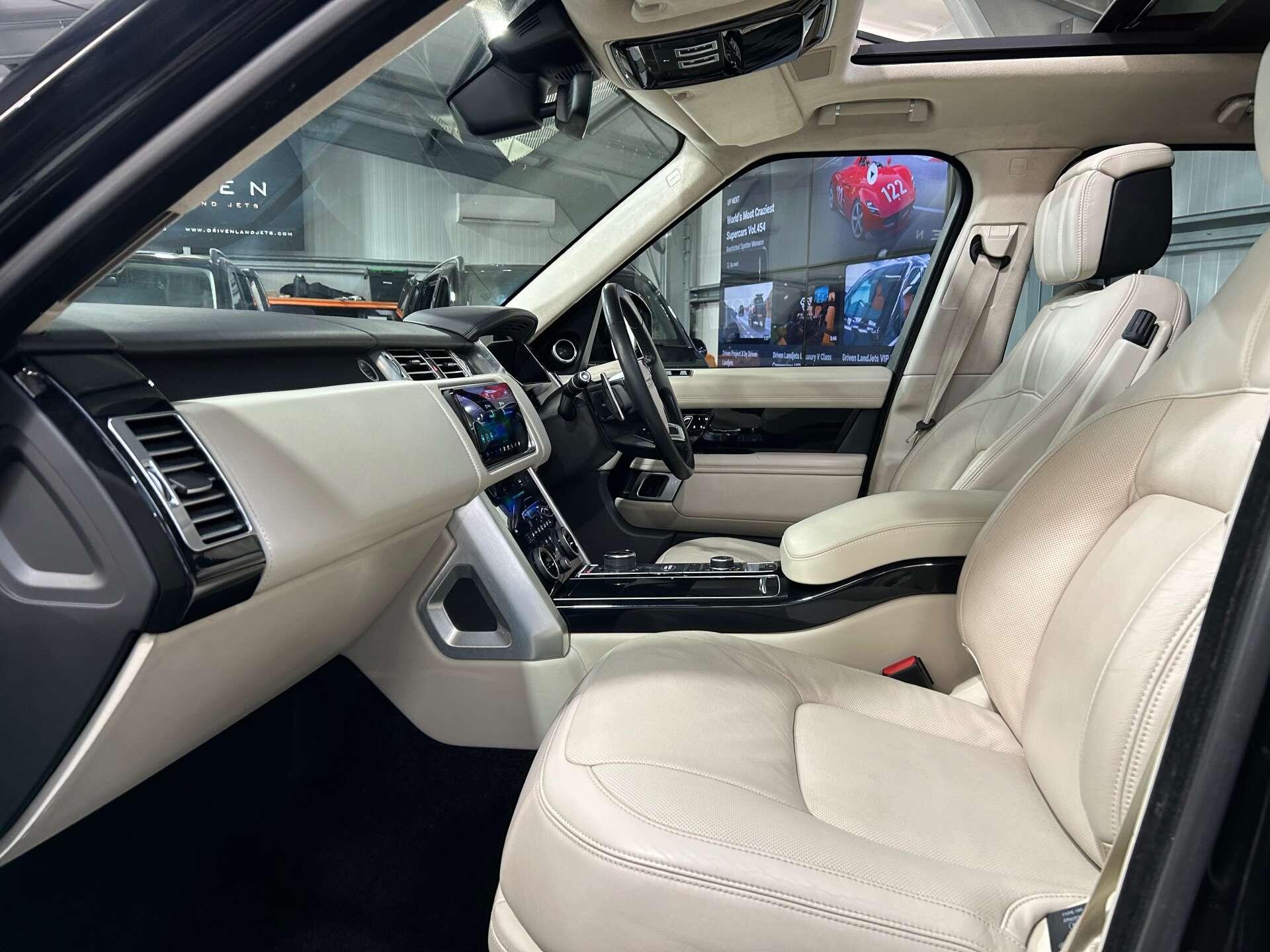Land Rover Range Rover view 41