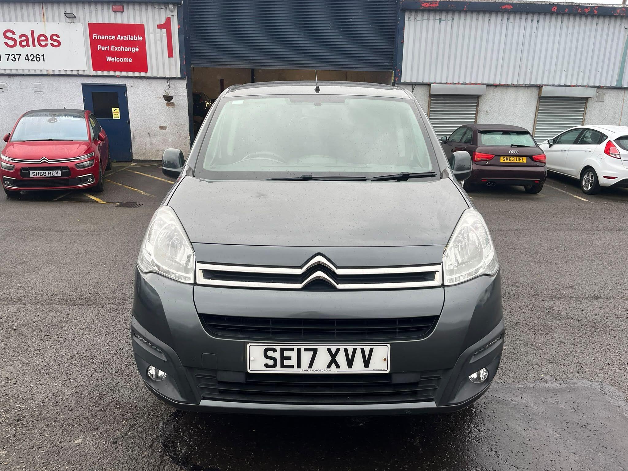 Citroen Berlingo view 2
