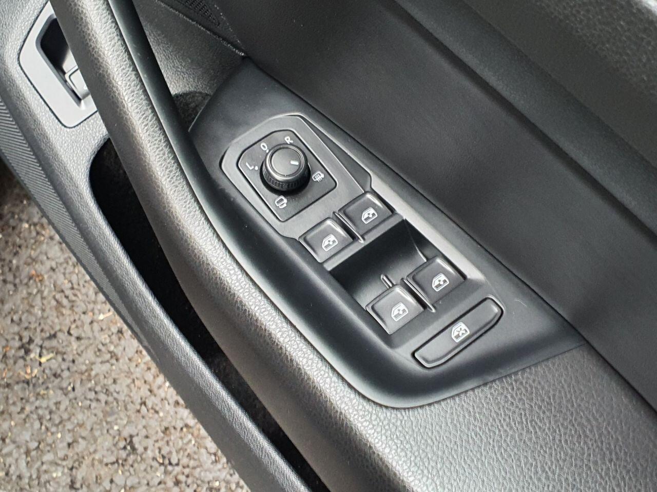 Volkswagen Arteon view 34