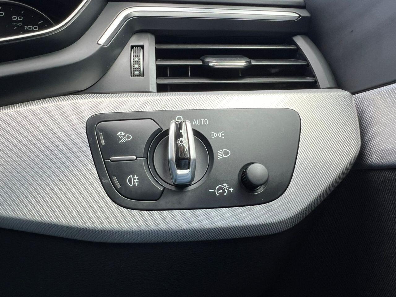 Audi A4 view 30