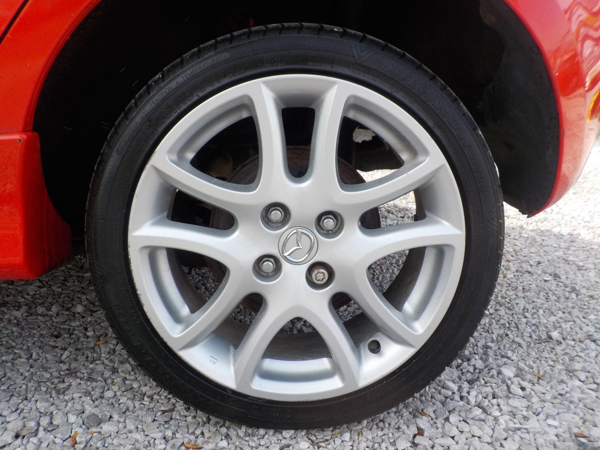 Mazda Mazda2 1.3 Tamura Euro 5 5dr